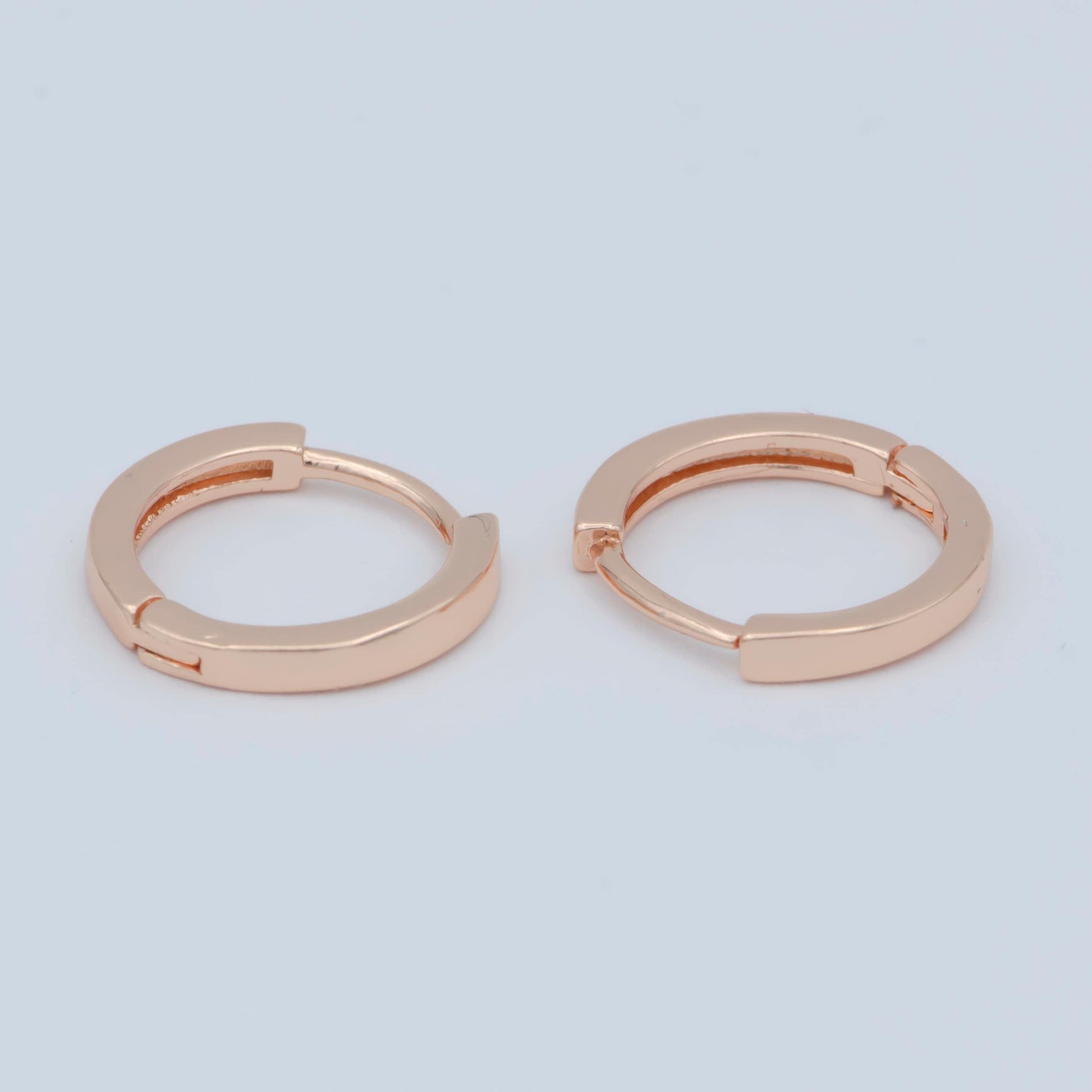 1x minimalist huggie hoop earring tiny round huggie earring minimal cartilage huggie hoop 14k goldfilled earring silver, rose gold, leo-831