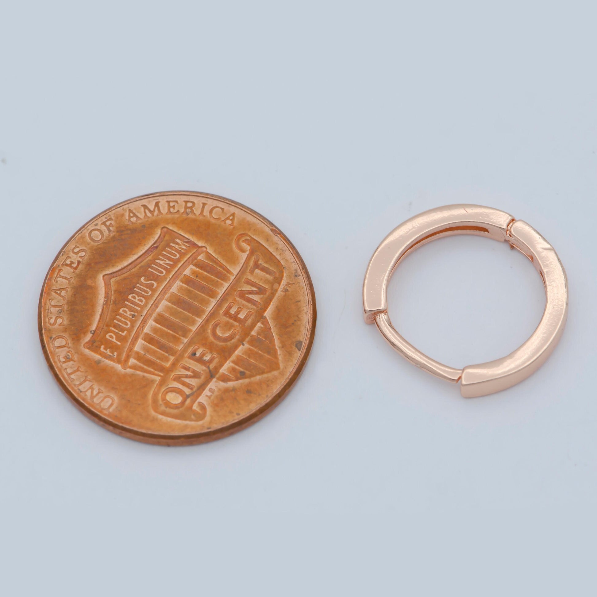 1x minimalist huggie hoop earring tiny round huggie earring minimal cartilage huggie hoop 14k goldfilled earring silver, rose gold, leo-831