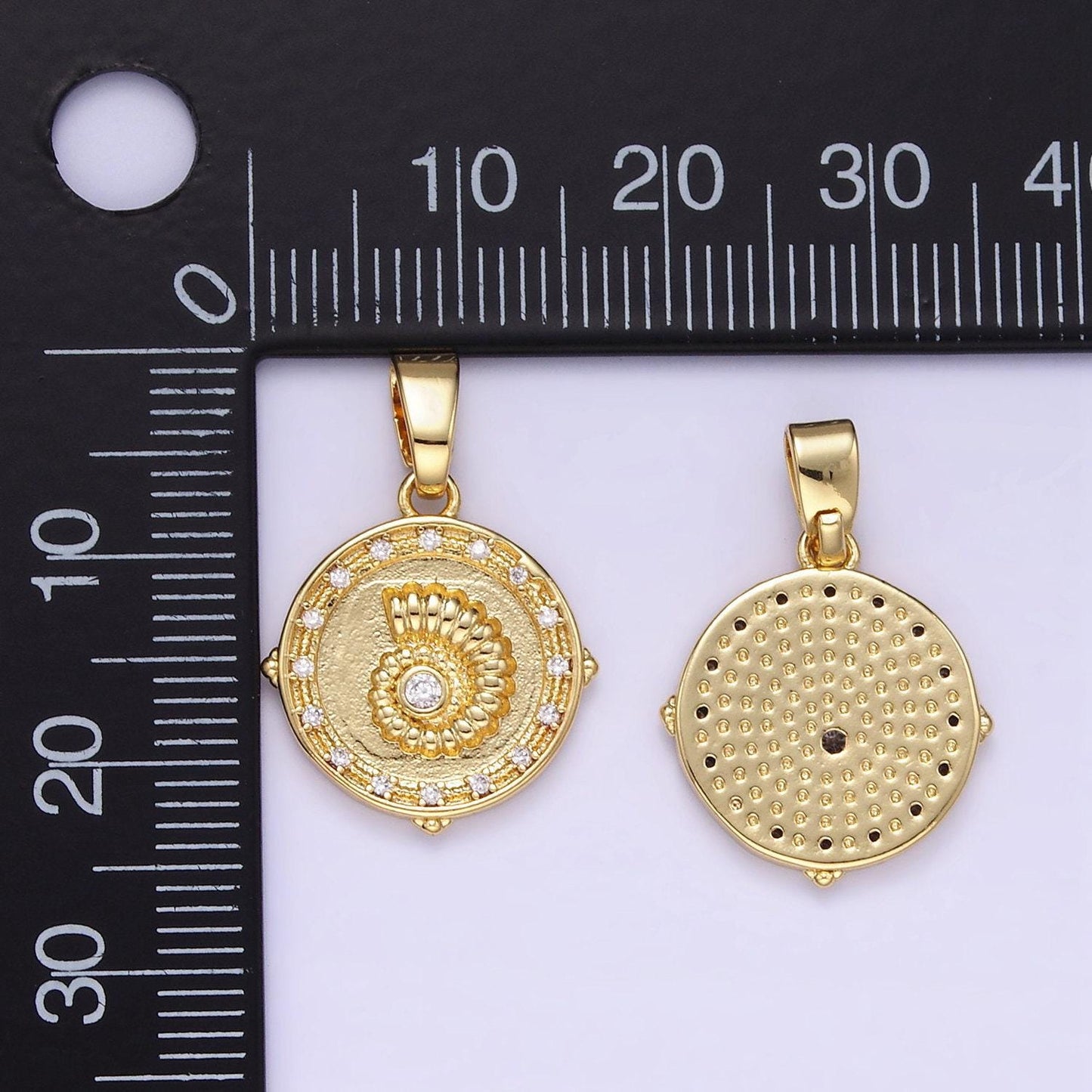 Gold coin charms 24k gold filled conch shell pendant conch shell charm bracelet necklace for diy jewelry making supply aa1341