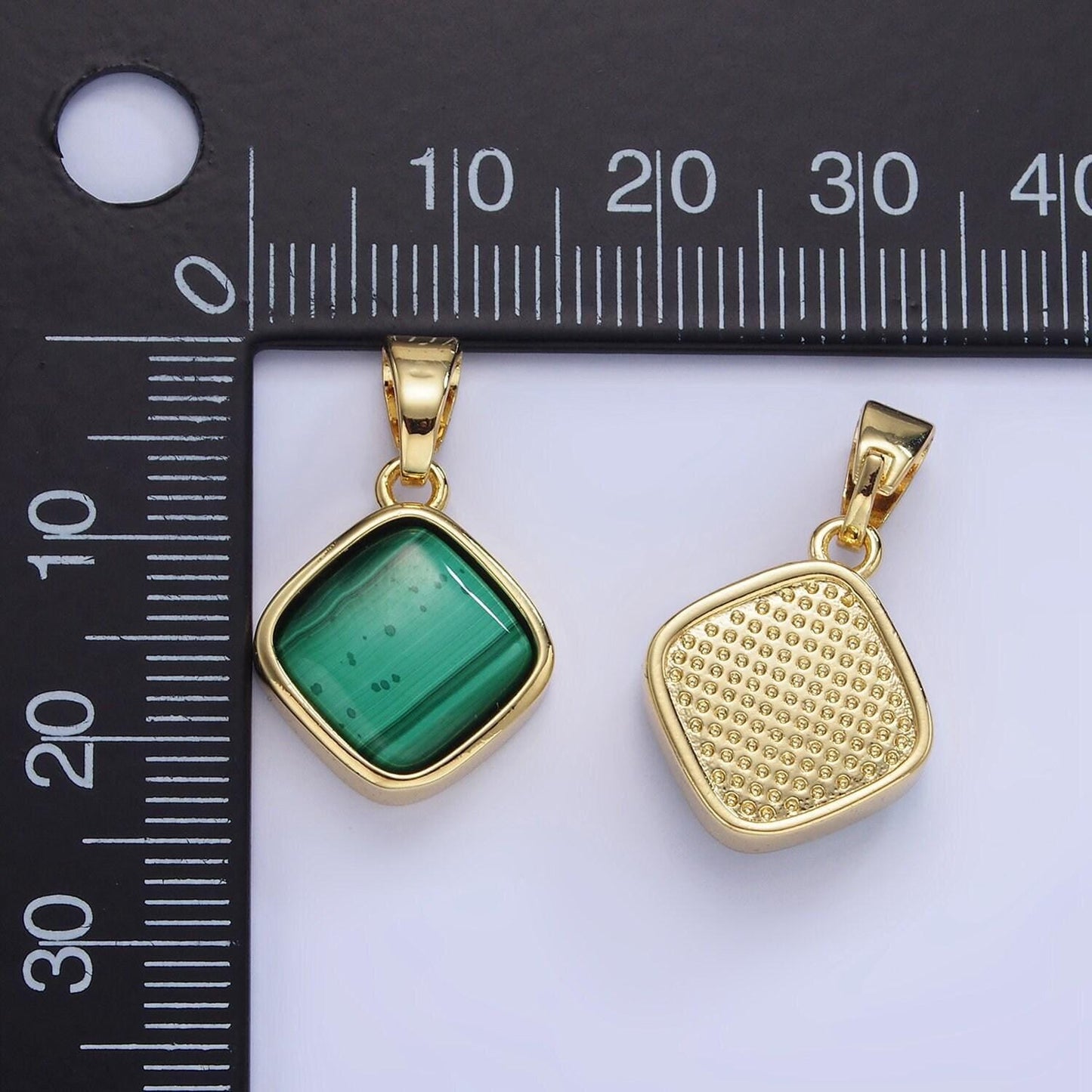 Dainty green malachite pendant necklace statement green gemstone charm for minimalist jewelry making supply aa1238