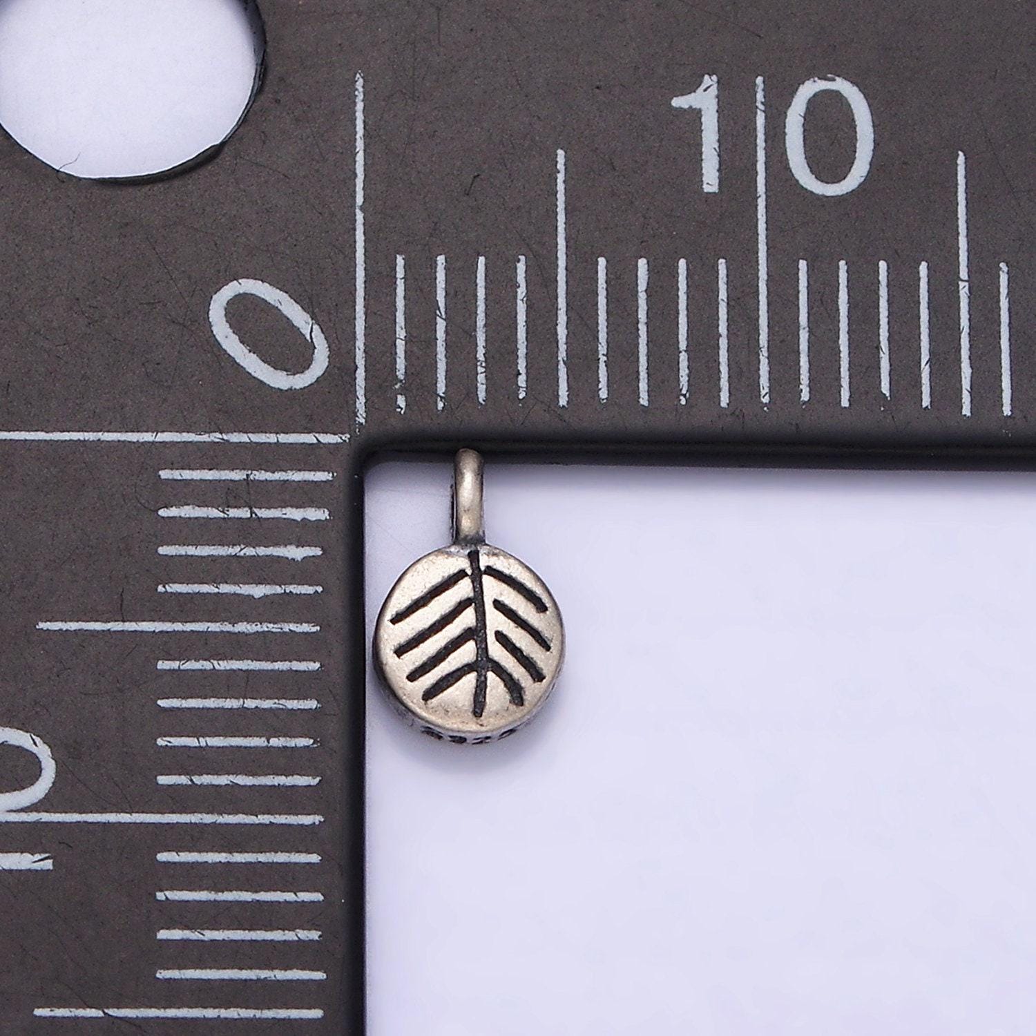 Sterling silver s925 mini lined leaf nature plant oval charm | sl-284