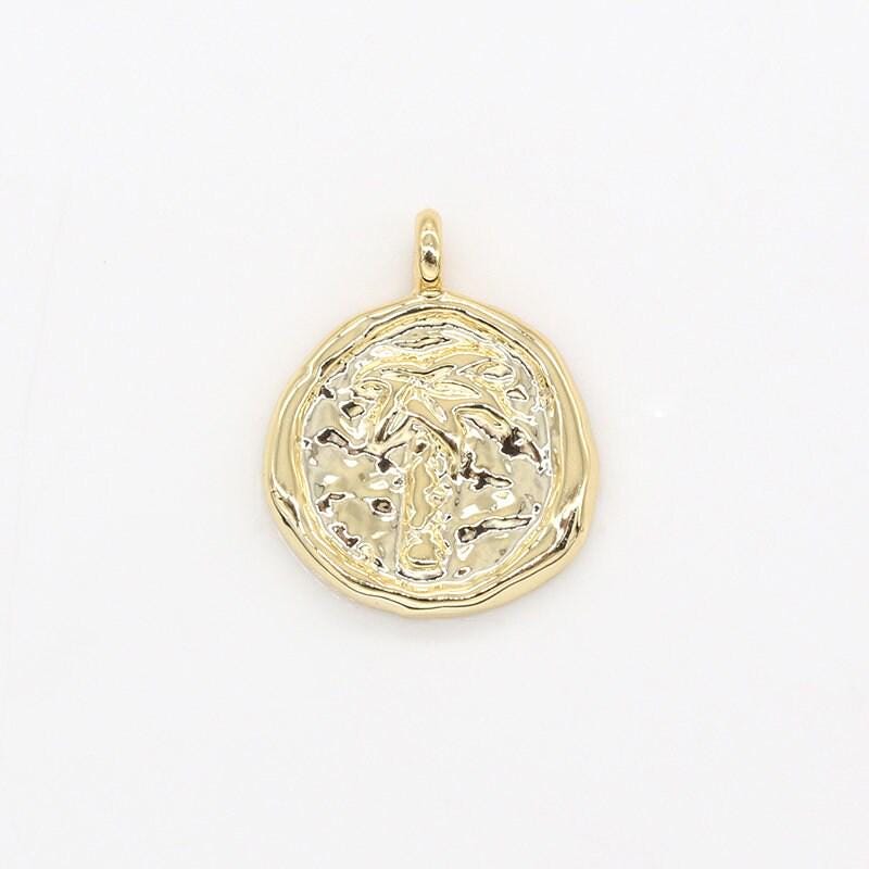 Gold rustic moon round disc charm necklace pendant dainty gold moon hammered medallion pendant celestial jewelry -156