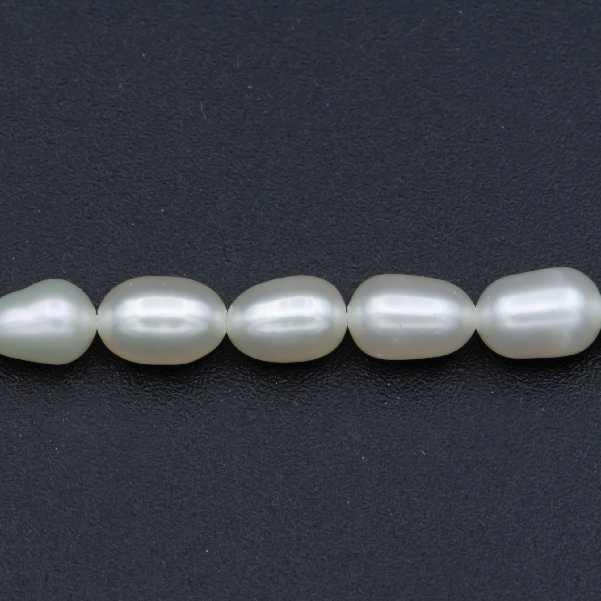 Natural white oval rice freshwater pearl beads awesome luster quality genuine cultured fresh water small seed pearls 4.1mm-4.5mm aaa, wa-549