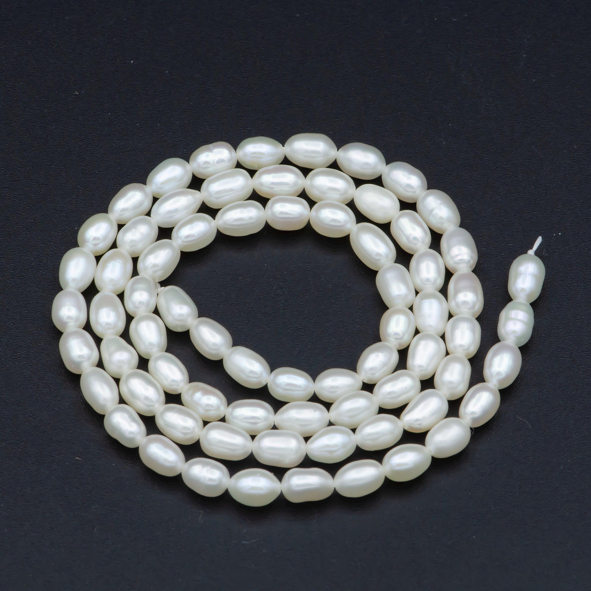 Natural white oval rice freshwater pearl beads awesome luster quality genuine cultured fresh water small seed pearls 4.1mm-4.5mm aaa, wa-549