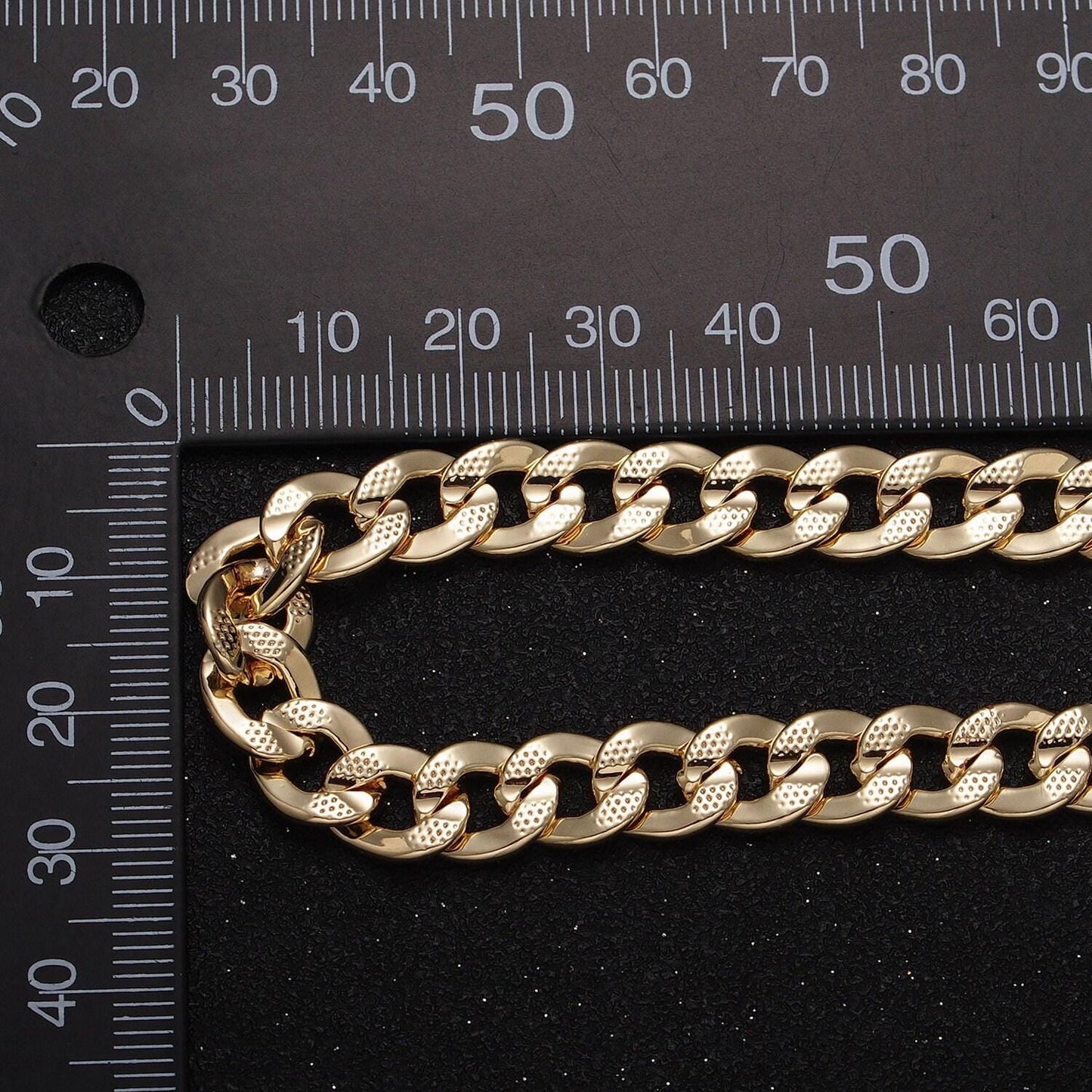 Gold filled 8.5mm dotted textured flat cuban concave curb unfinished jewelry making gold, silver statement yard chain | roll-1052 roll-1080
