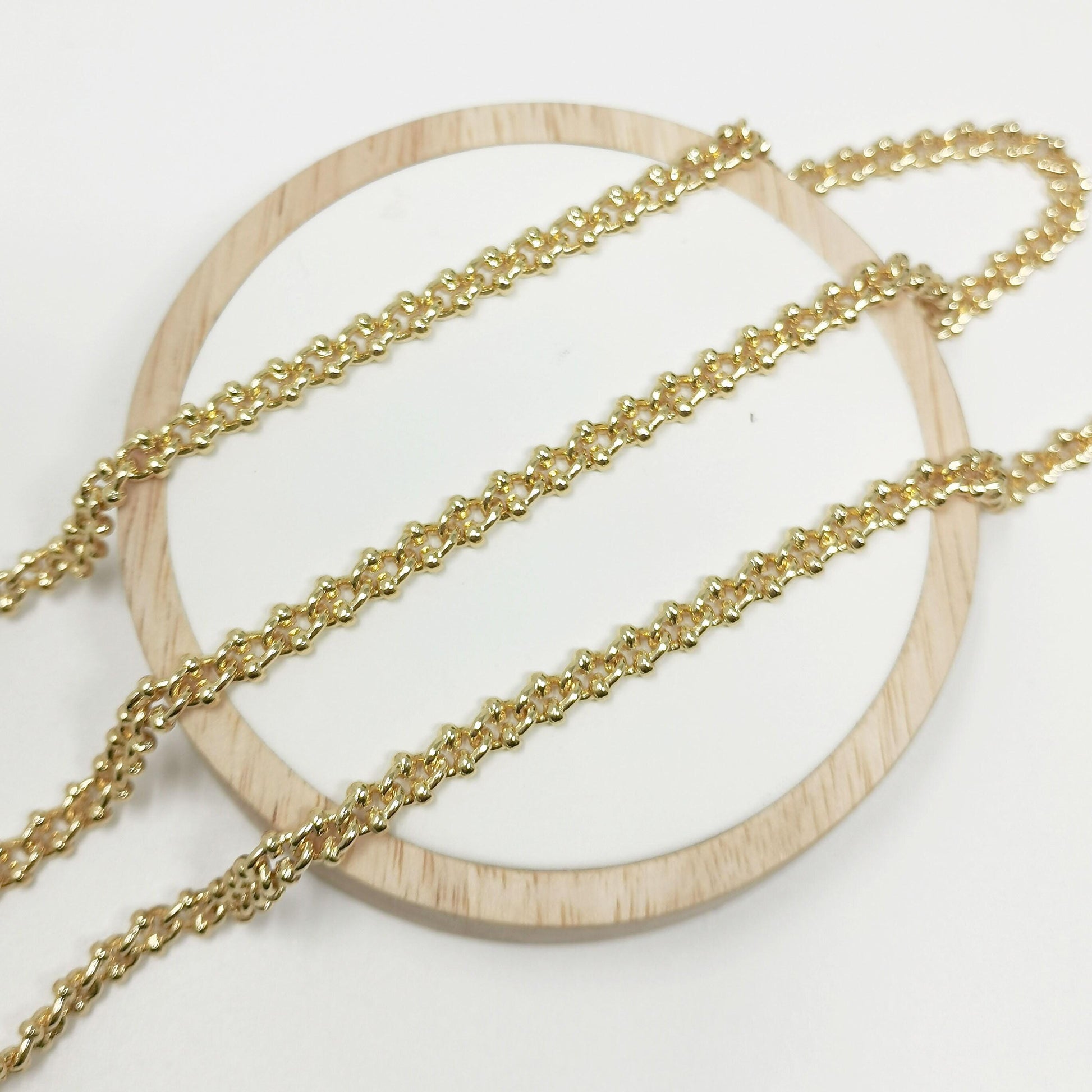 Bold gold chain by yard, oval double dot link chain wholesale bulk roll chain, size 8x5.5mm, roll-400