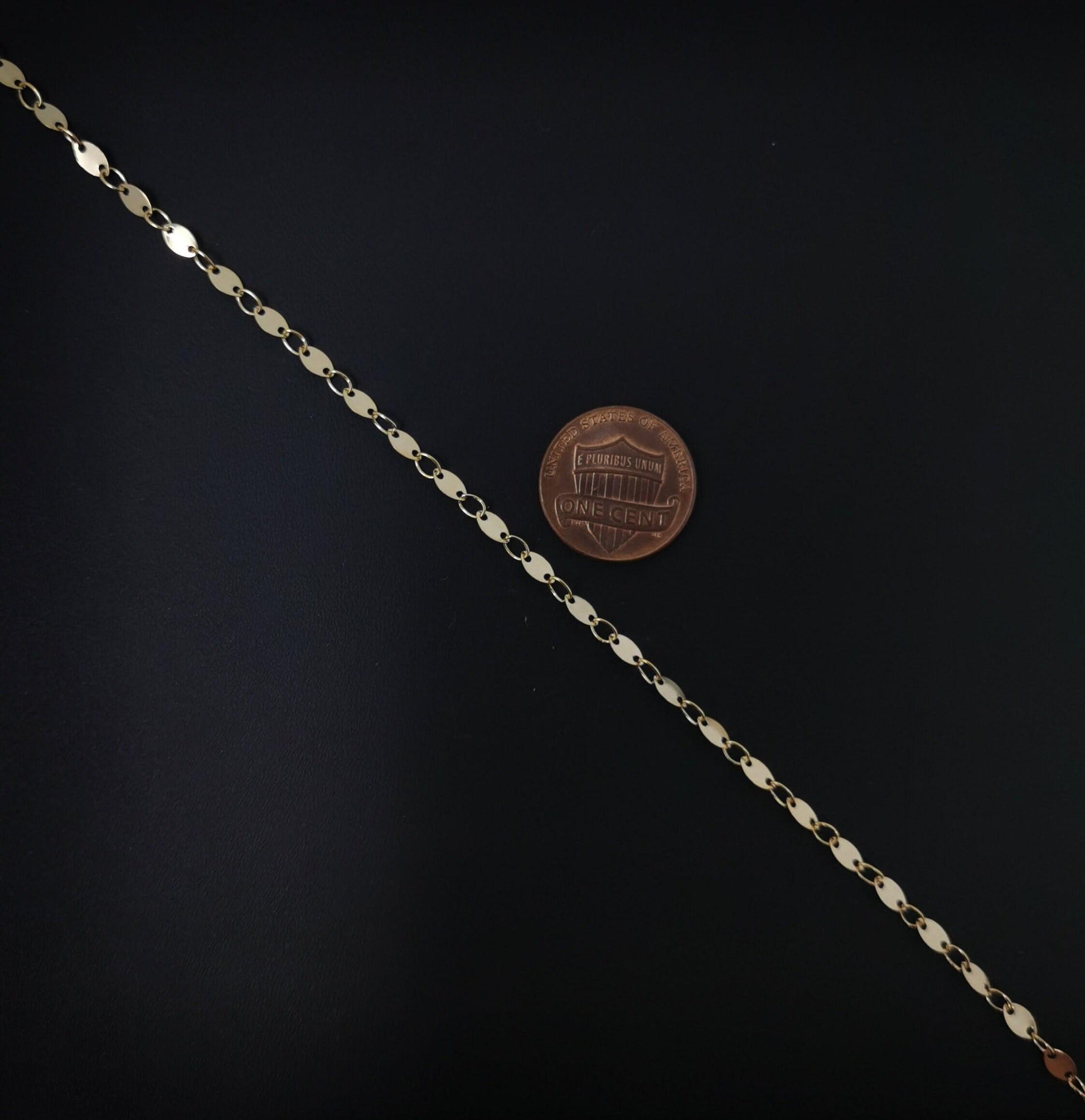 Circle charm 14k gold chain by yard, round disc charm chain, wholesale bulk roll chain for jewelry making, thickness 1mm, roll-27