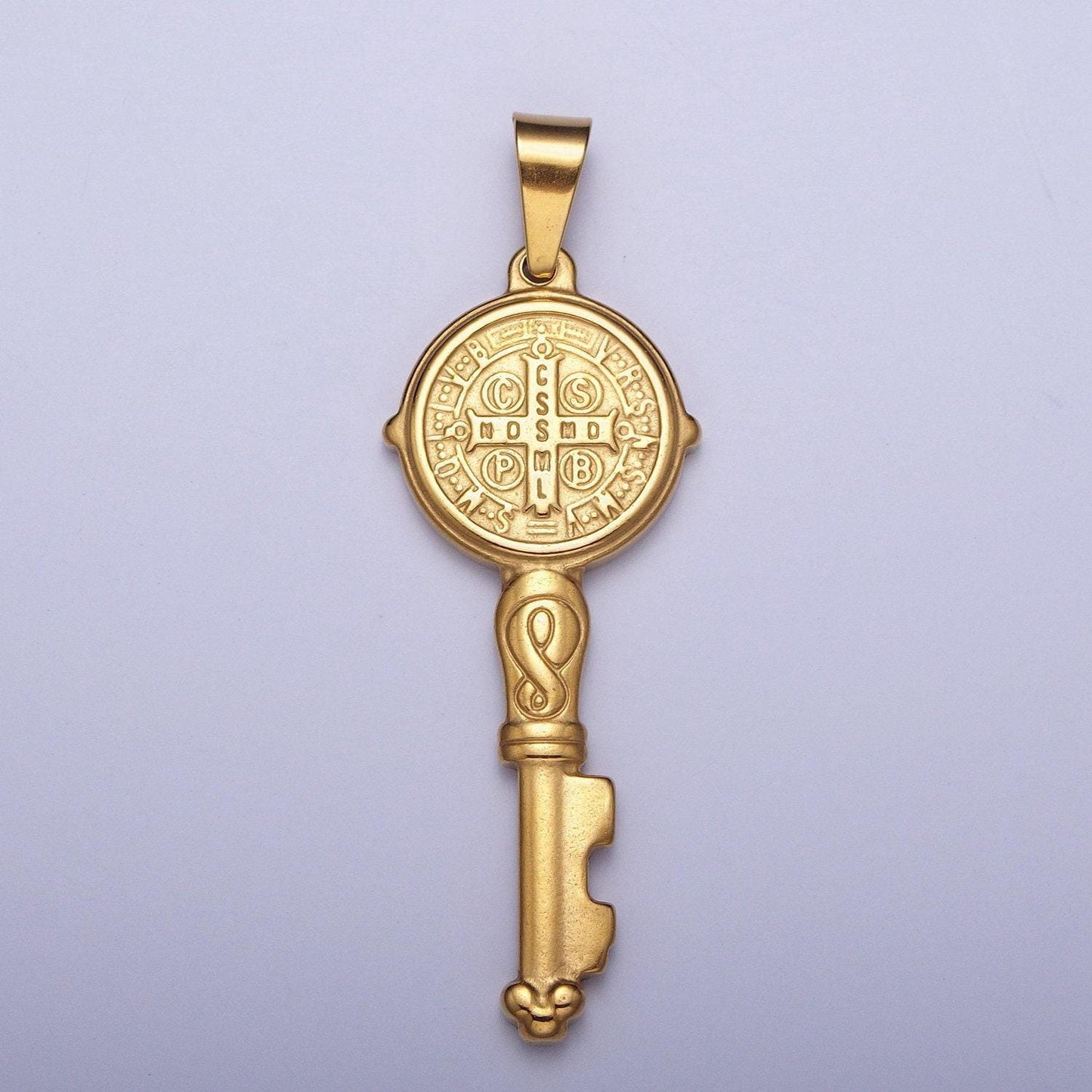 Double-sided gold st. benedict key pendant, 24k gold filled stainless steel embossed 60.0mm x 20.4mm san benito simple key charm | x-648