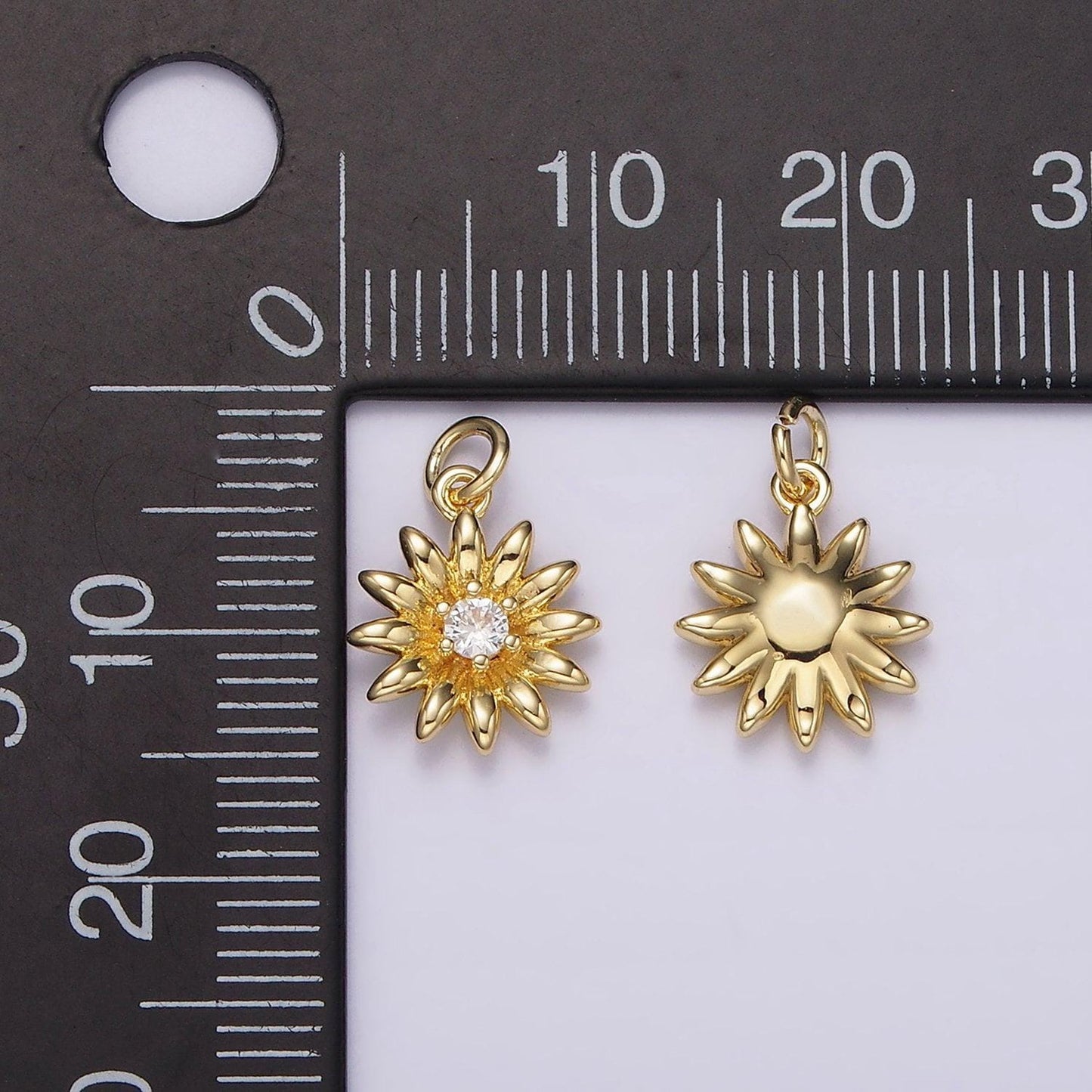 Mini sunflower charm 14k gold filled round pendant flower pendant floral summer jewelry inspired for bracelet necklace supply ag412