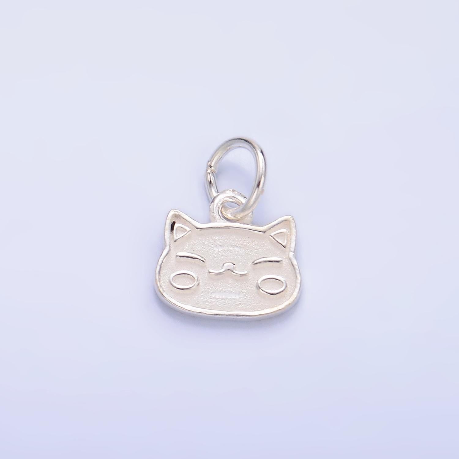 Mini cute japanese maneki-neko cat charm in sterling silver kawaii kitten animal charm for bracelet necklace earring supply sl532