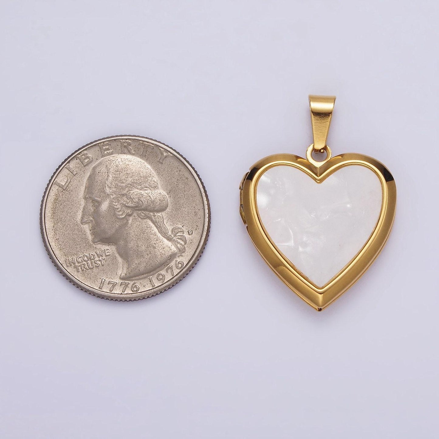 Gold heart shell pearl locket pendant charm for necklace photo storage | p-831