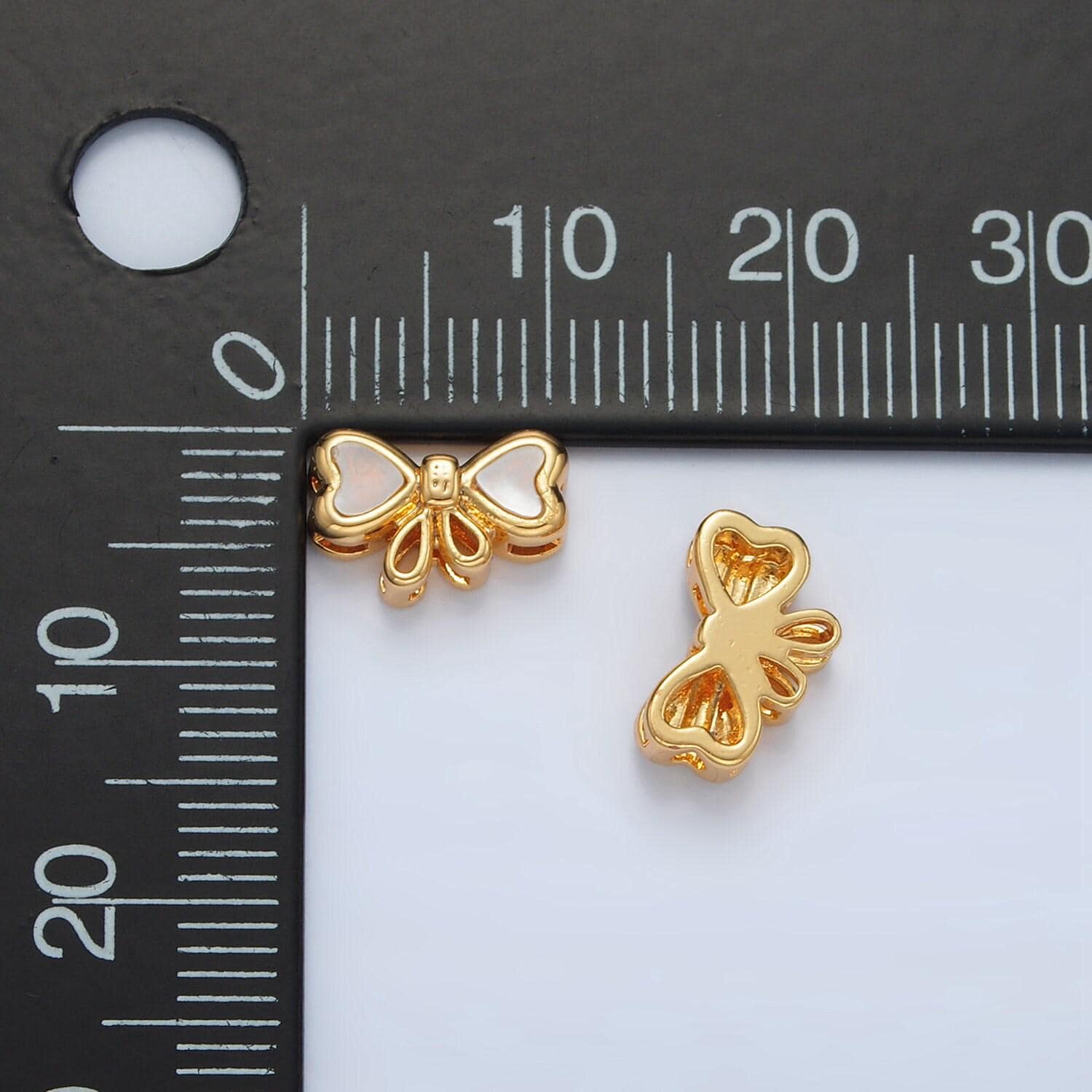 24k gold filled shell pearl mini bow bead 10mm | b-382