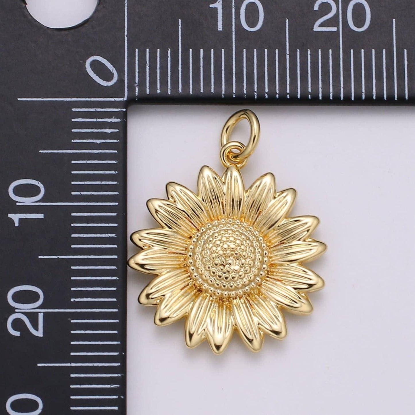 Dainty sunflower charm gold flower charm for bracelet earring necklace,gold sun flower charm for summer garden inspired, chgf-2103