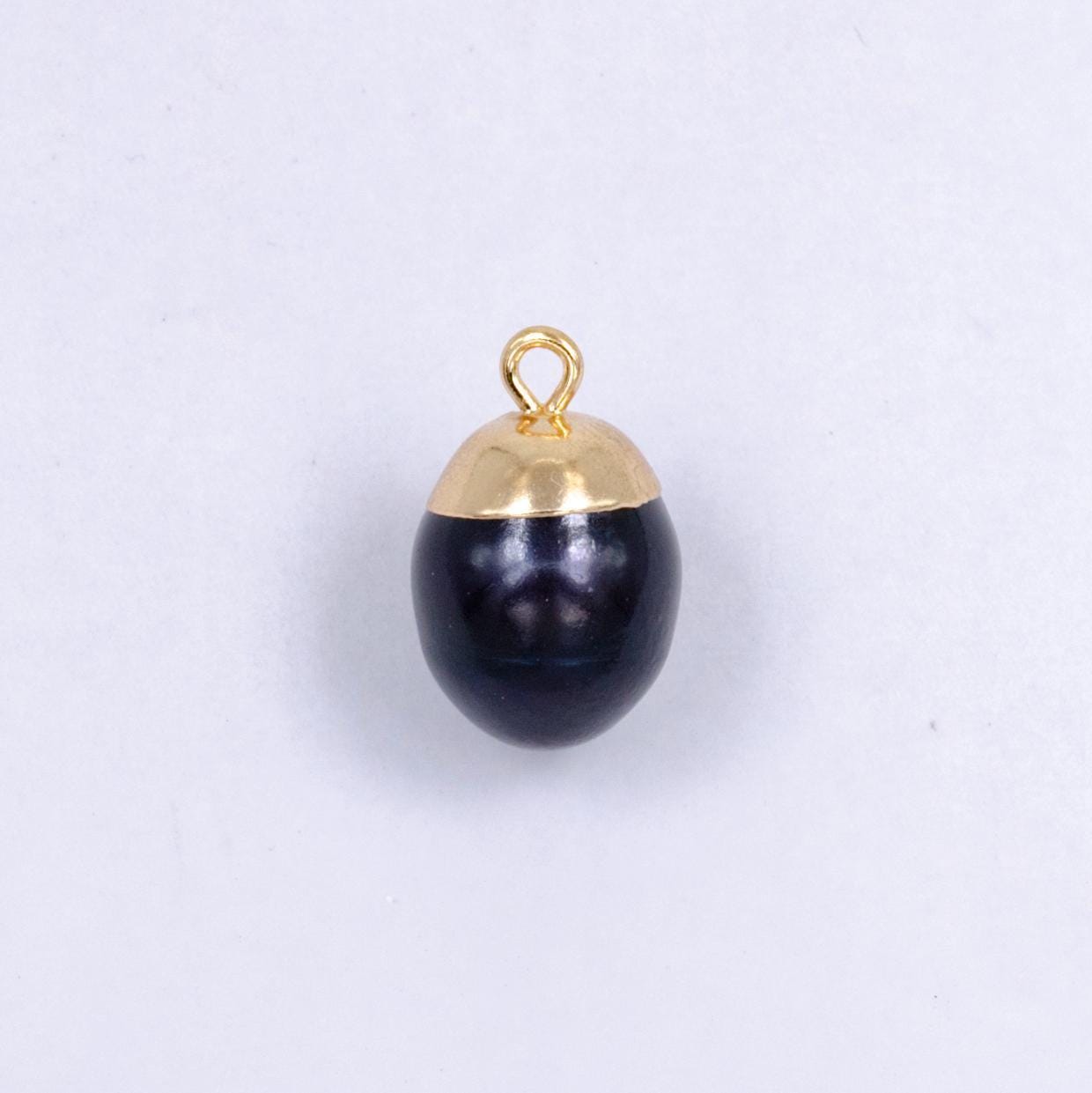 Black pearl charm with gold plated oval drop pearl charm p1936