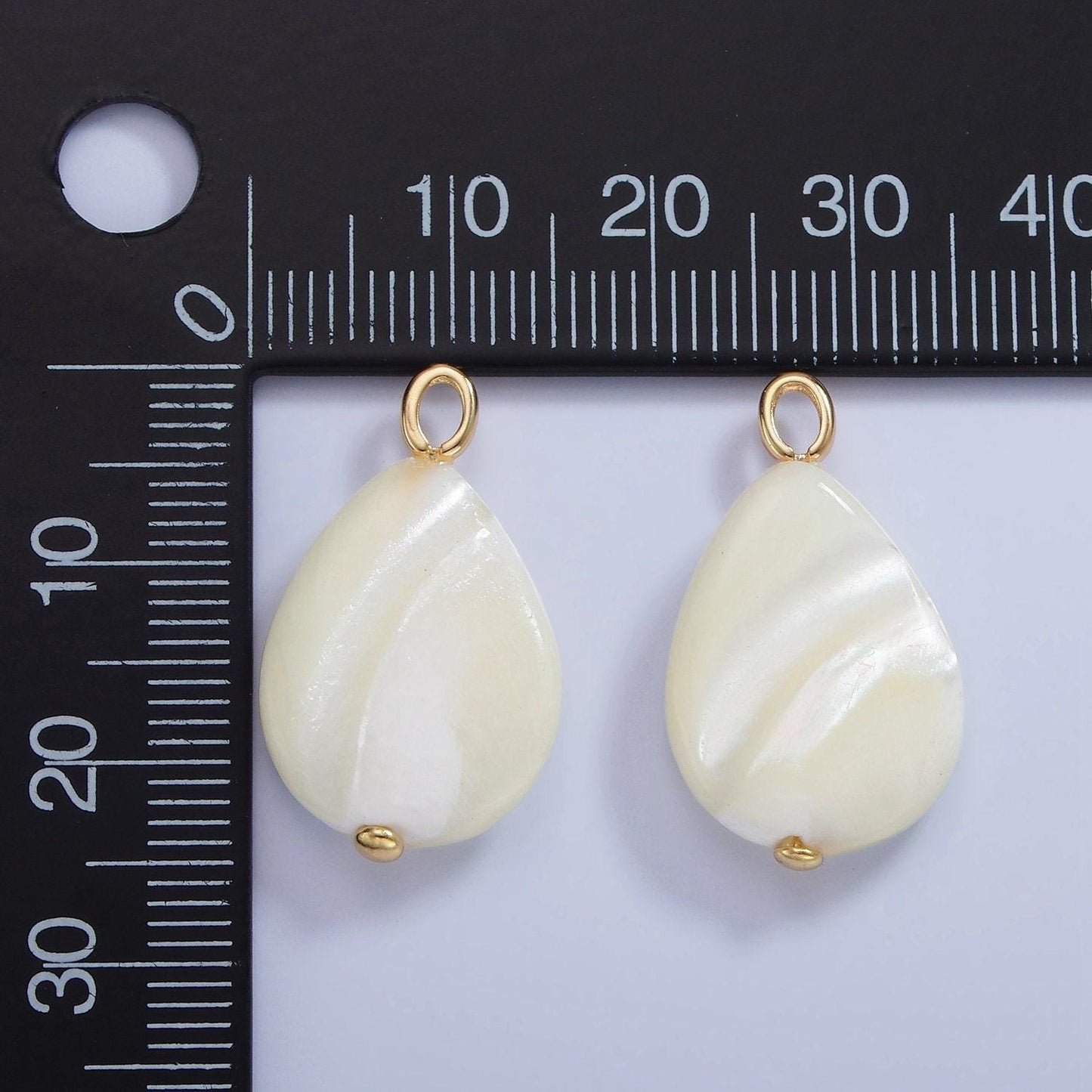 14k gold filled 25mm shell pearl gemstone teardrop pendant | p-1682