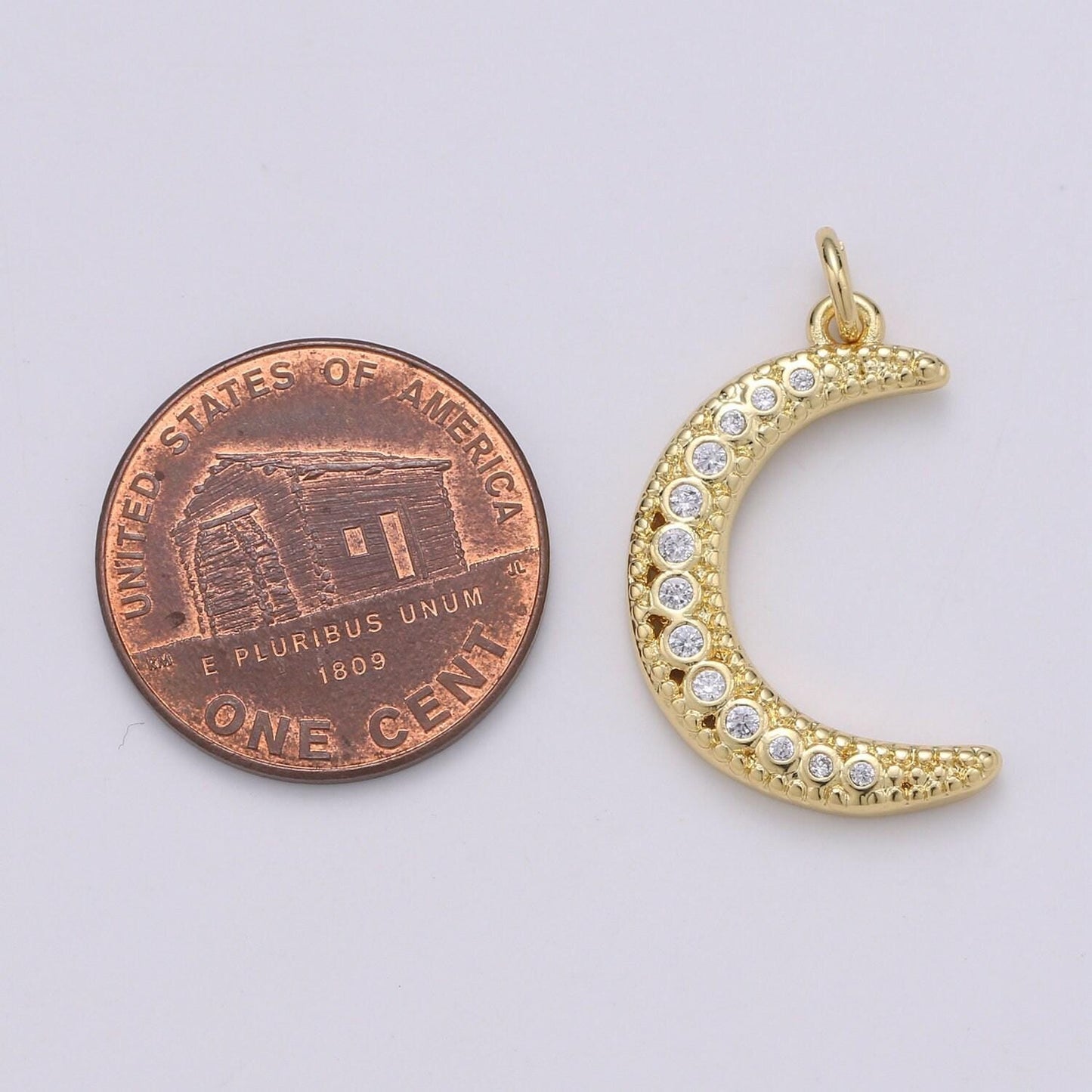 Crescent moon micro pave charm, cz clear gold pendant, cubic bracelet charm, croissant charm for wristlet bracelet making chgf-1901
