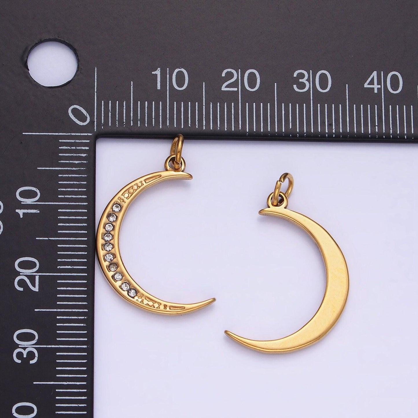 Dainty moon charm, micro pave cz small crescent moon charms, dainty pave moon charm, dangle charms for jewelry supply p-1377