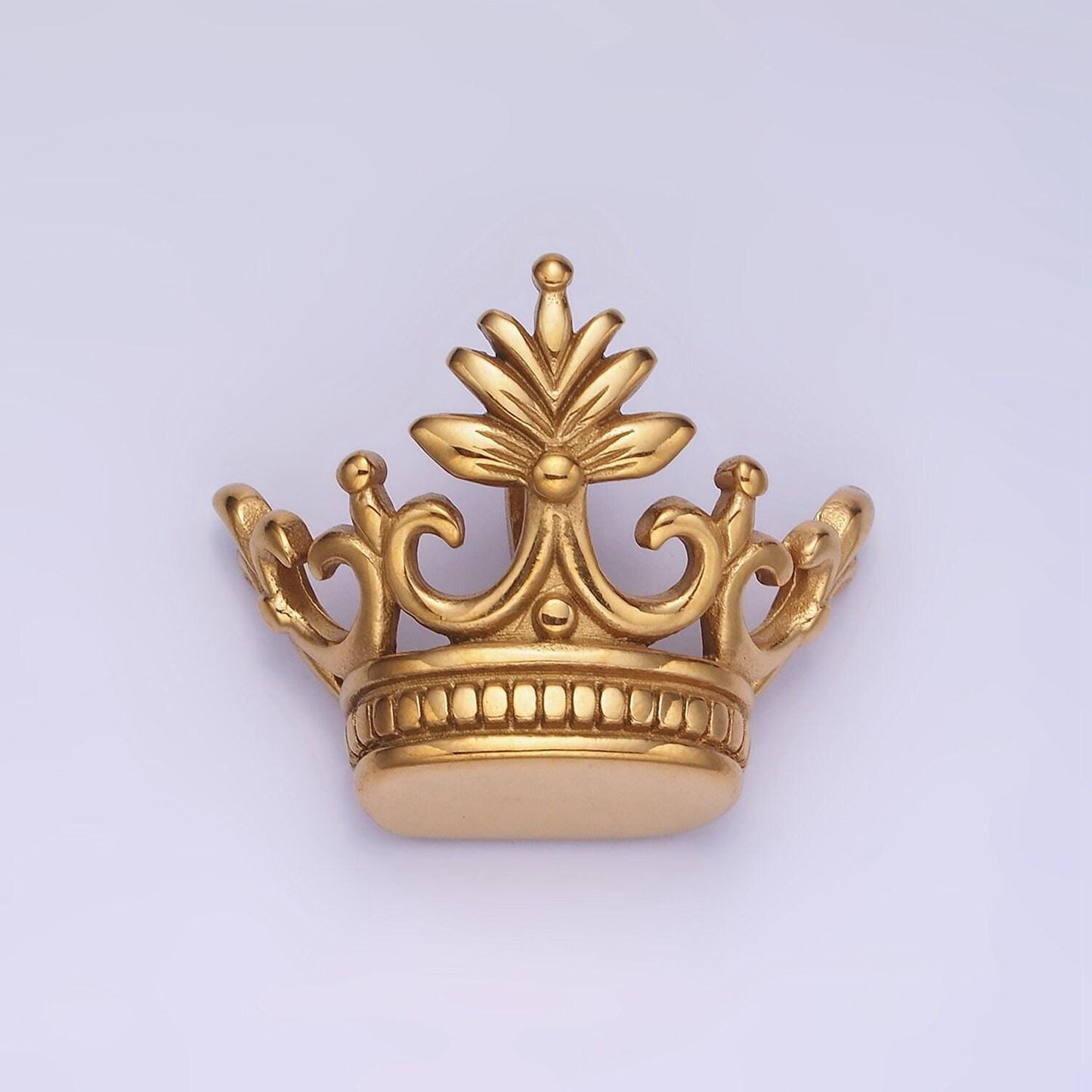 Stainless steel 30mm leaf royal crown back loop pendant in gold & silver | p1386