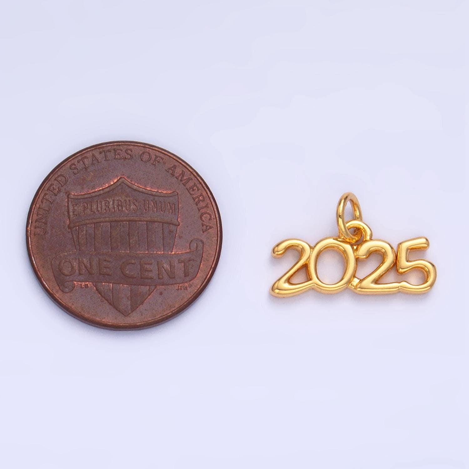 Dainty gold filled 2025 year silver number charms pendant diy jewelry making charm for new years eve gift jewelry graduation cap tassel