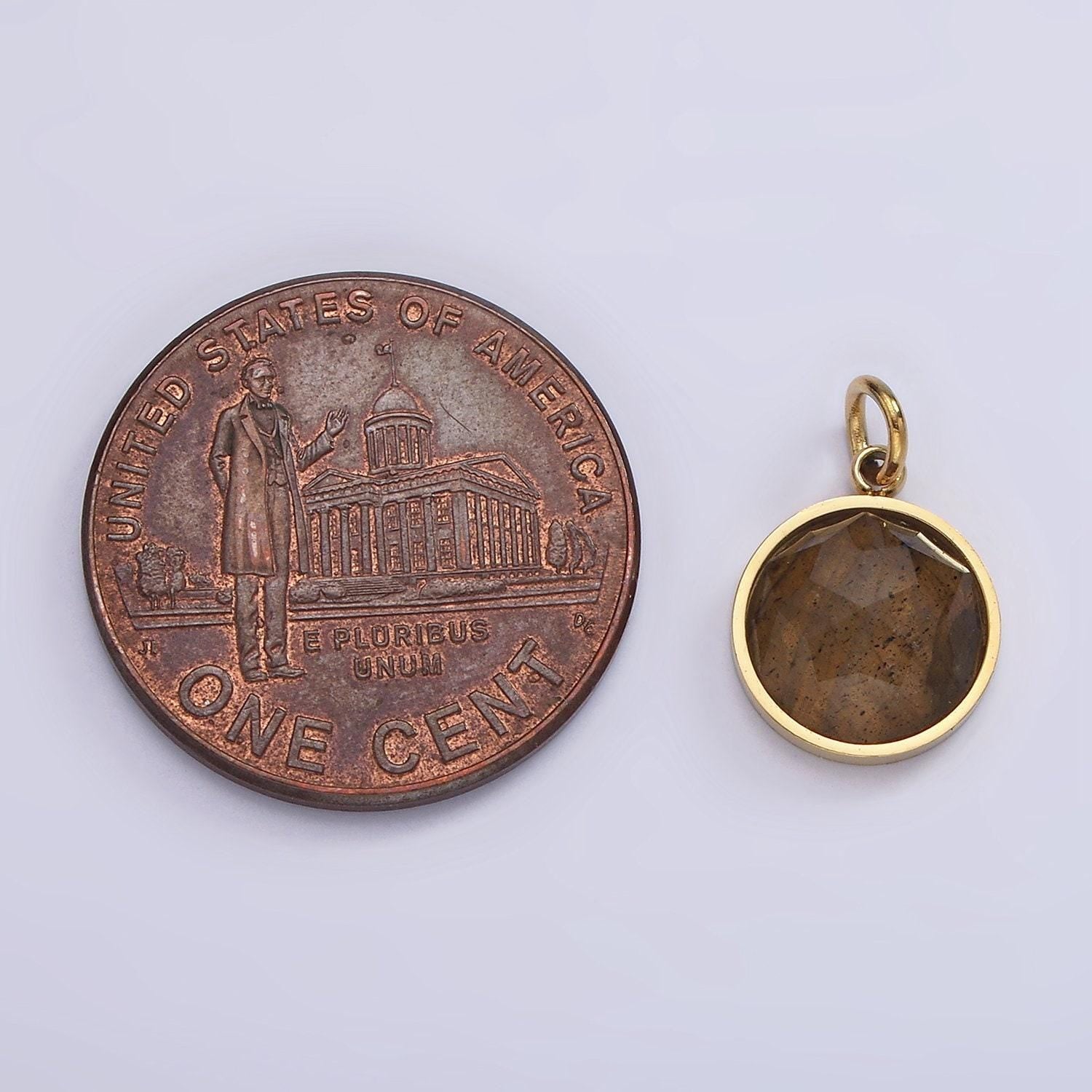 Stainless steel onyx, tiger eye, amazonite, clear quartz multifaceted round charm in gold & silver | p1333 - p1336