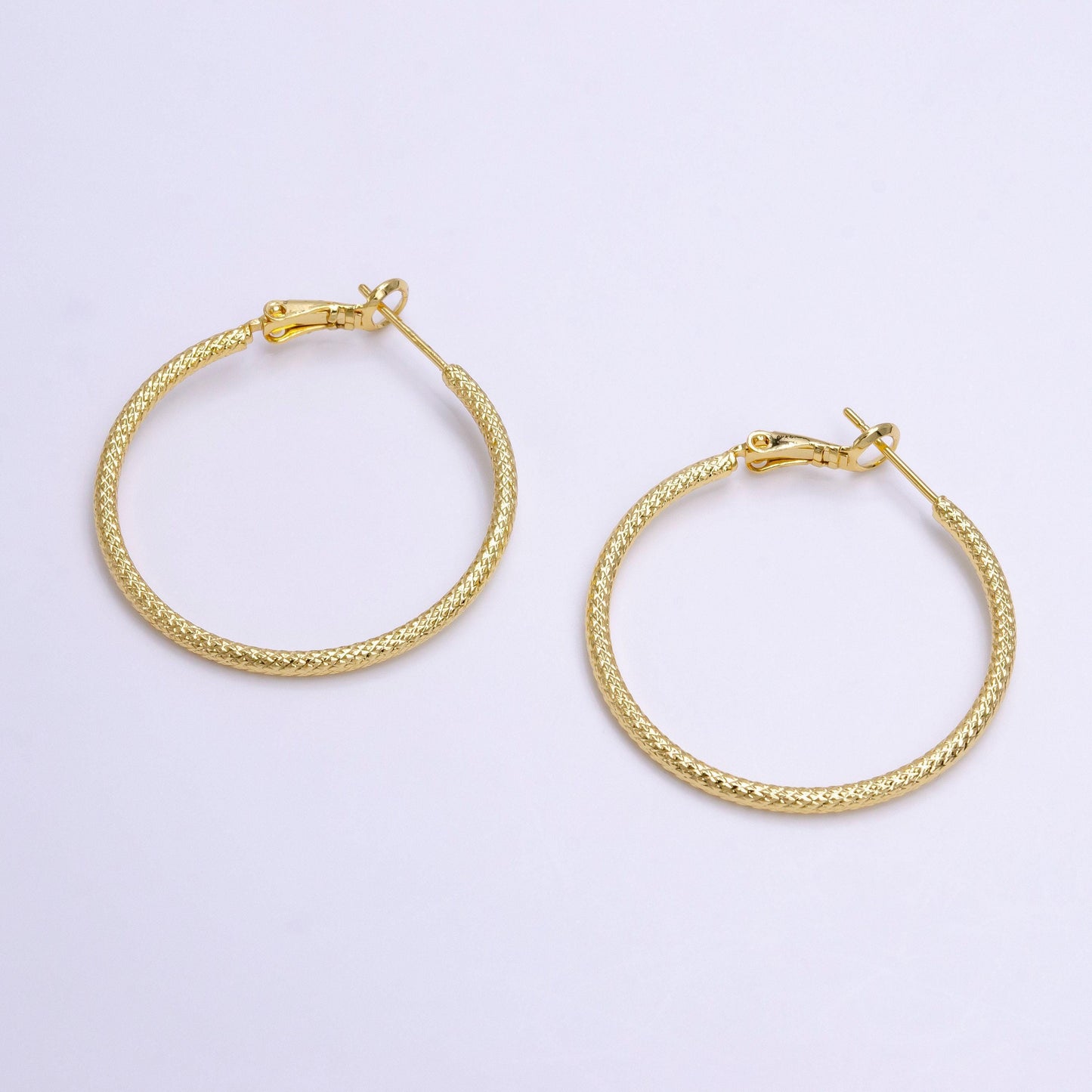 14k gold filled 30mm, 35mm round rhombus textured hinge hoop earrings | ae081 ae082