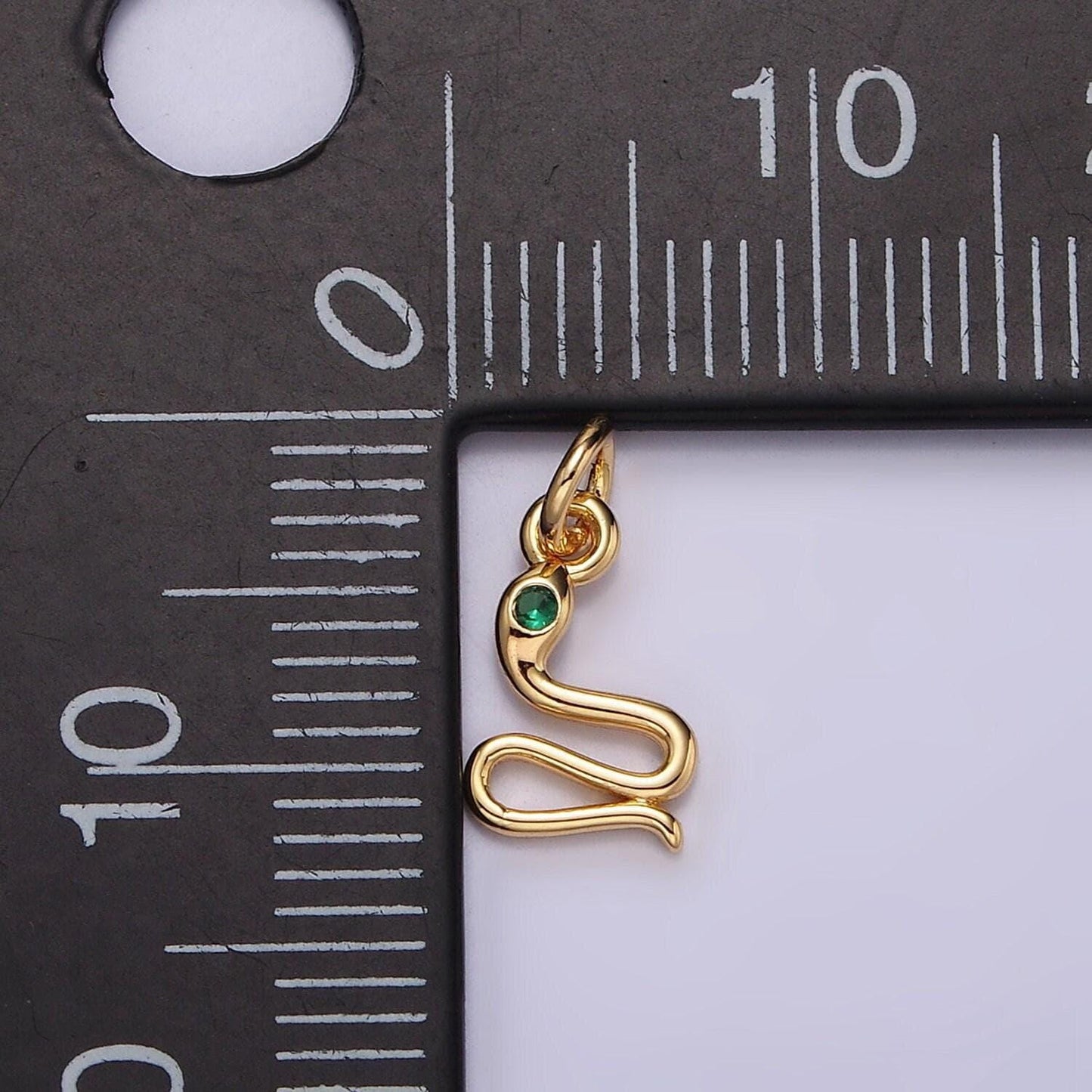 16k gold filled mini green-eyed cz serpent snake charm | n955