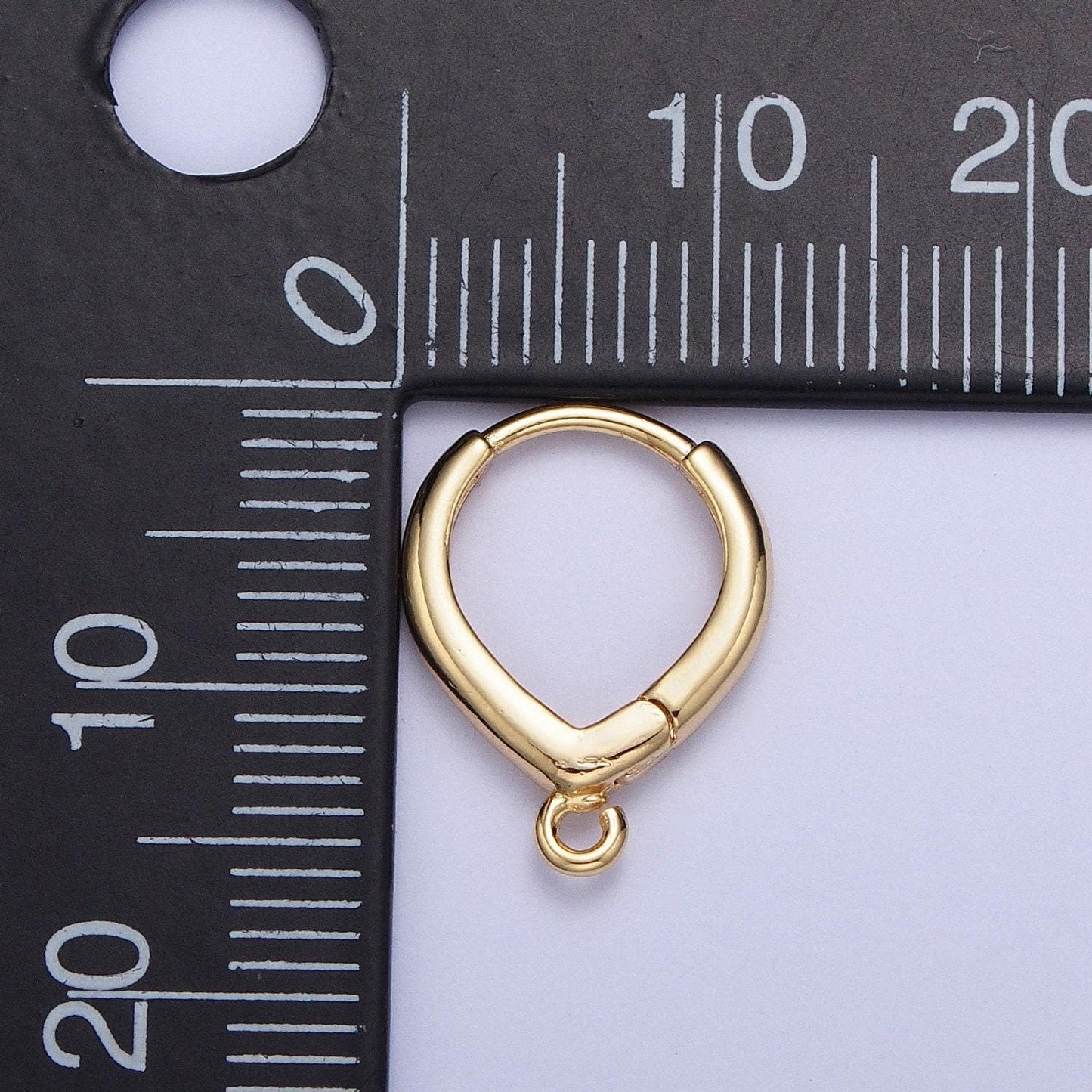 24k gold plated teardrop-shaped hoop huggie w/ open link lever hoop earring making, 15.1mmx12.0mm, earring charm making findings | l-814