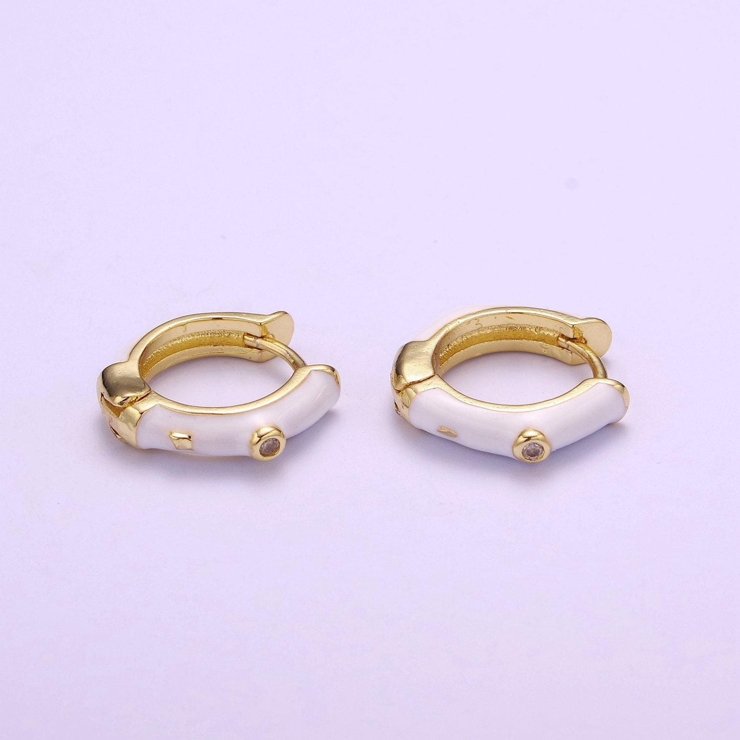 Cute enamel gold hoop earring, white huggie earring, color hoops, huggies earrings 14mm hoops