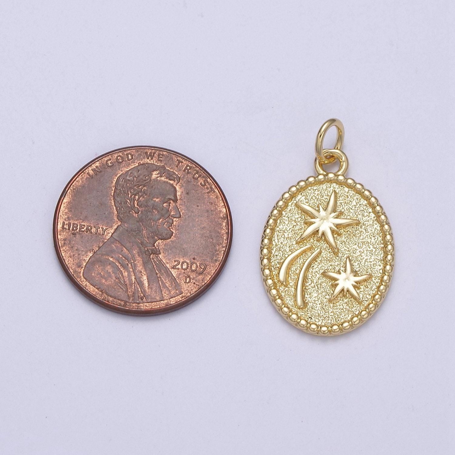 Dainty small fireworks star shooting star charm c-669