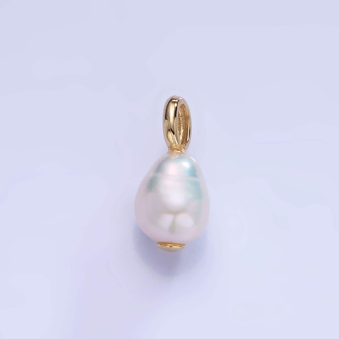 Gold ringed teardrop pearl pendant | p1730