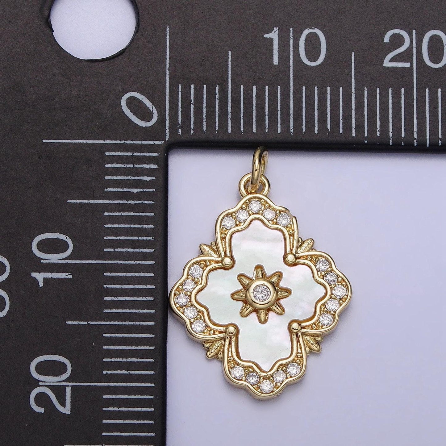 Gold flower white shell pearl antique artisan quatrefoil charm pendant charm for handmade jewelry supply necklace bracelet ac1054