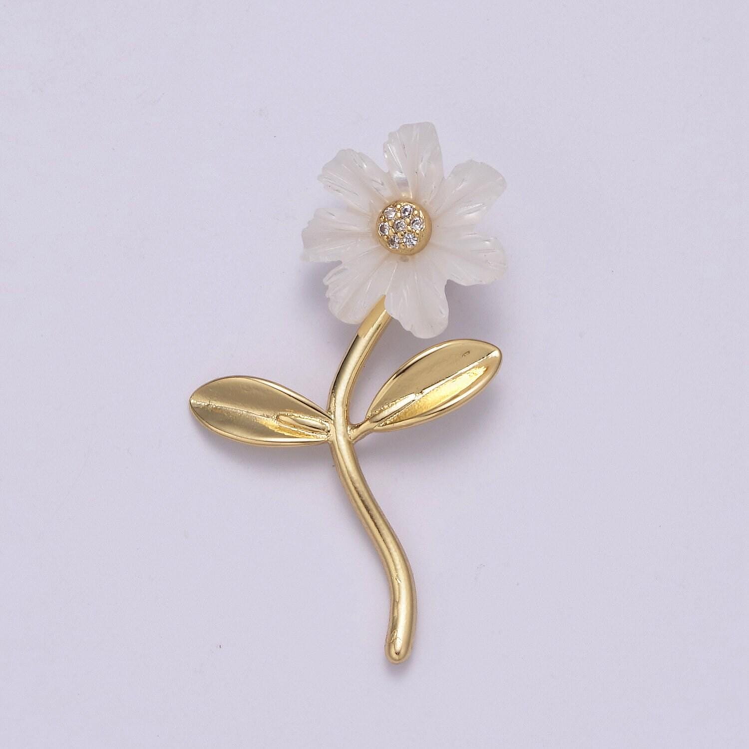 37.3mm gold filled daisy flower charms for necklace white daisy floral pendant for necklace, sweet romantic elegant dangle charm,n-528