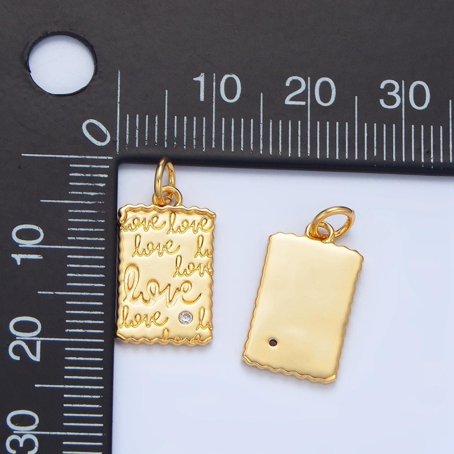 Rectangle 'love' scripted 24k gold filled charm | x-839