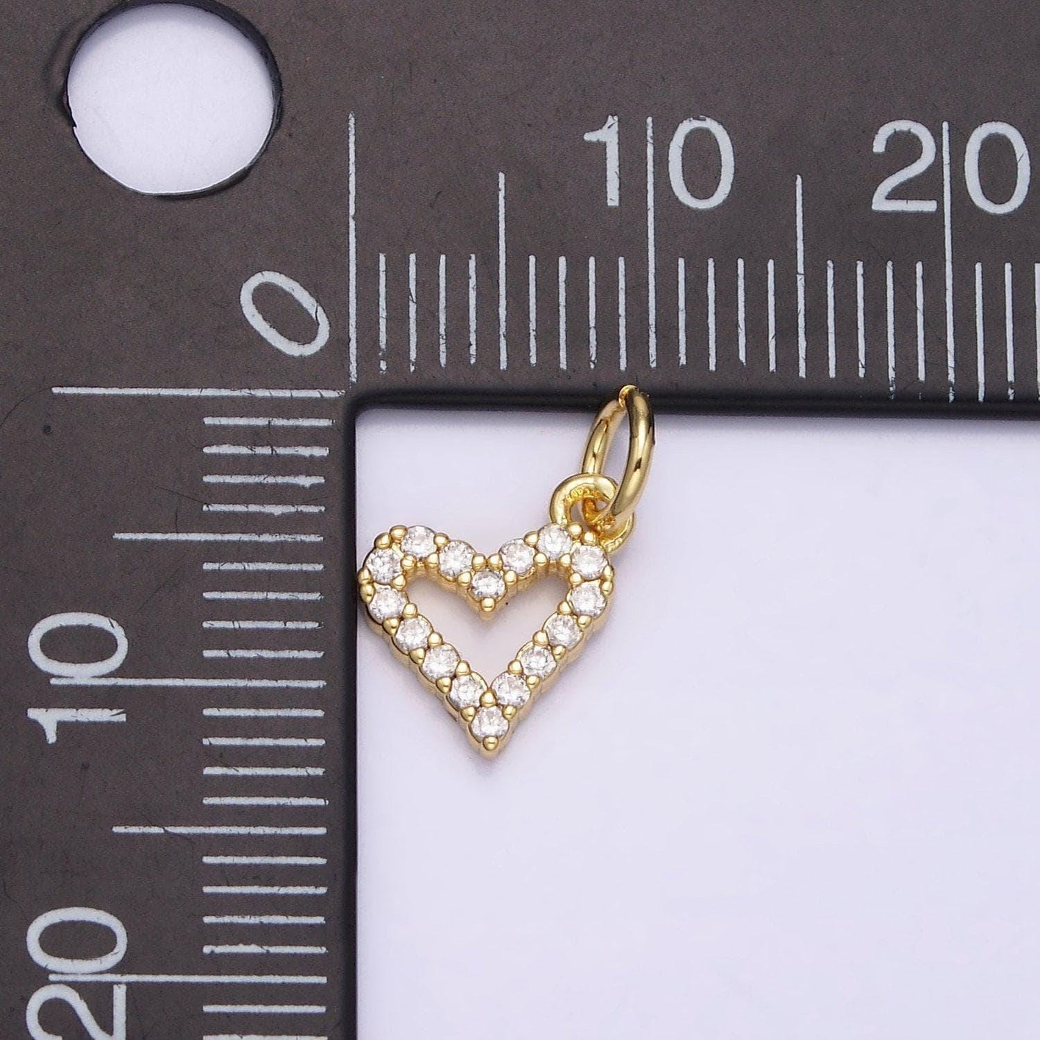 Mini cubic heart pendant polished gold-plated tiny geometric charm for earring bracelet necklace component n-974
