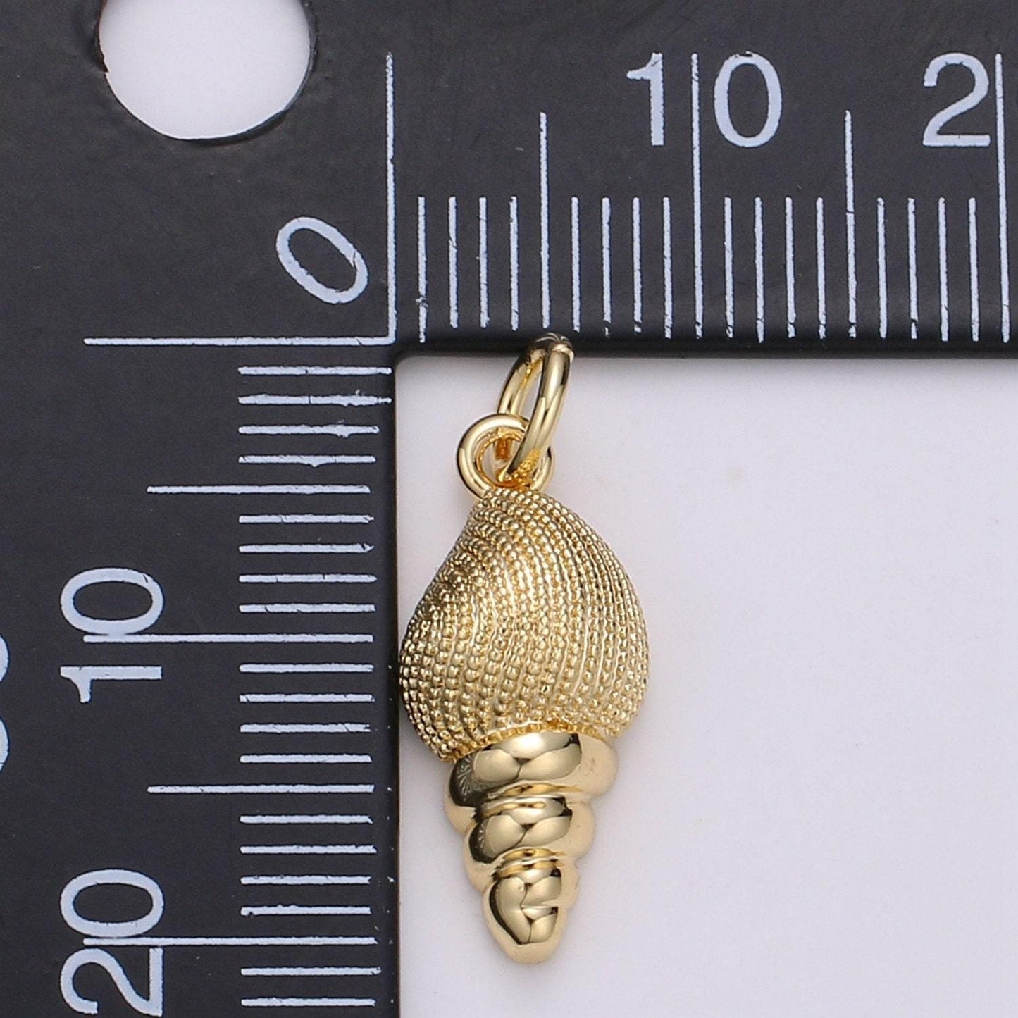 Gold filled sea shell conch shell charm d-195