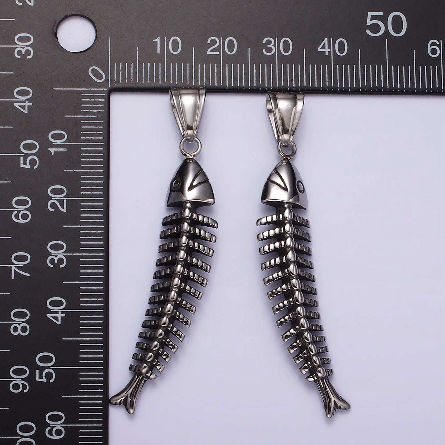 Stainless steel 59mm ocean sea fish animal skeleton bone curved pendant | p1063