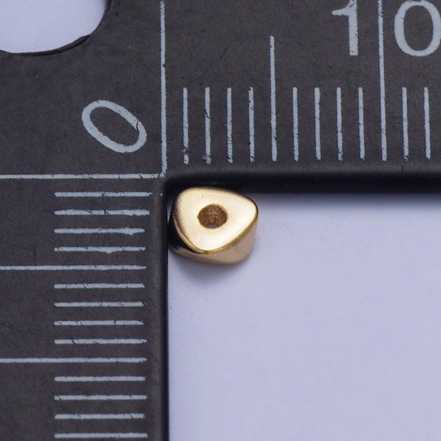 20pcs/bag abstract triangular 4.0/6.4/8.6mm bead spacer, gold silver plated cut garlic clover section spacer | b058,b061,b102,b104,b107,b109