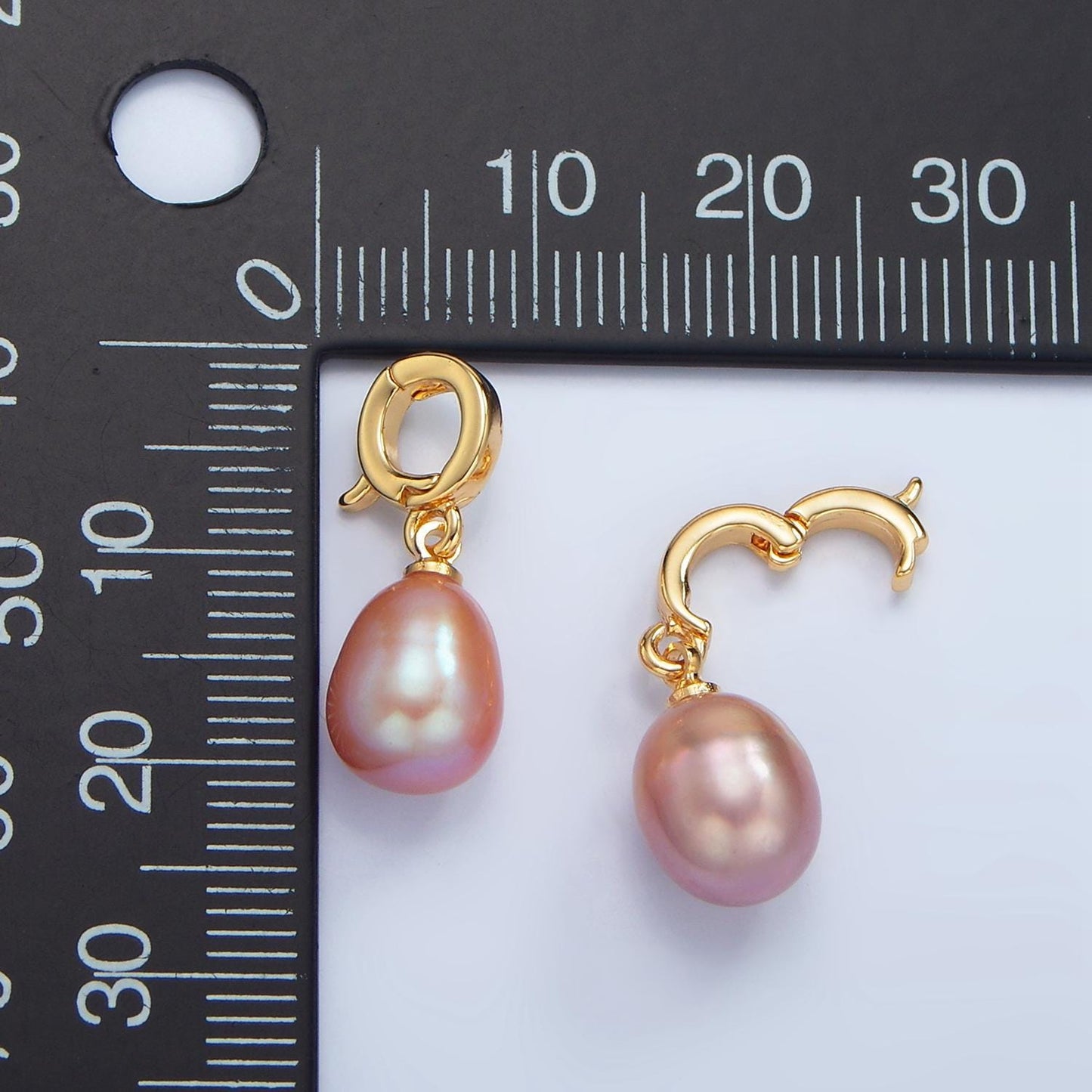 14k gold filled 8mm mauve pink freshwater pearl tear drop pear drop charm with enhanced clasp | p-1875