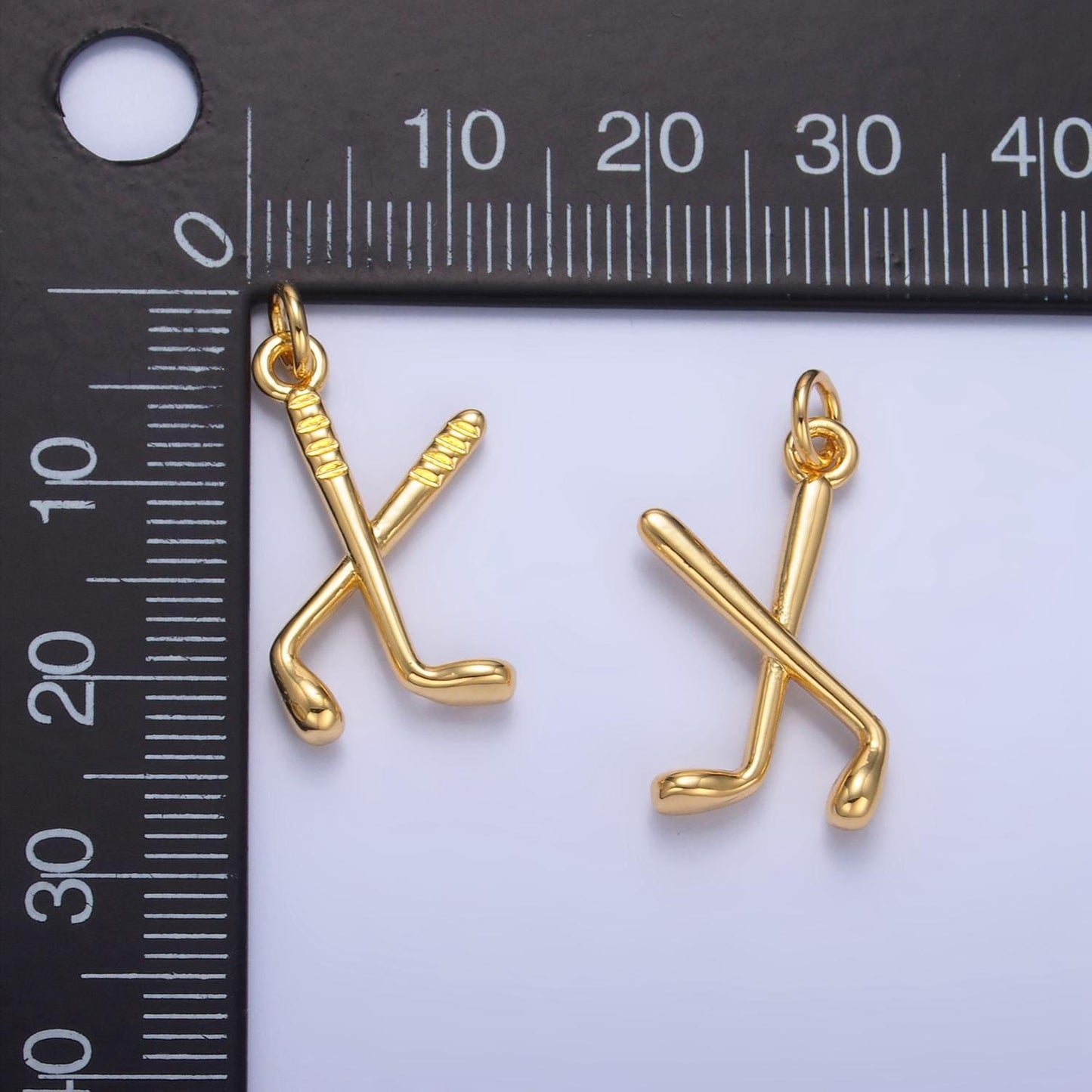 Minimalist 24k gold filled golf club sports charm | w-115