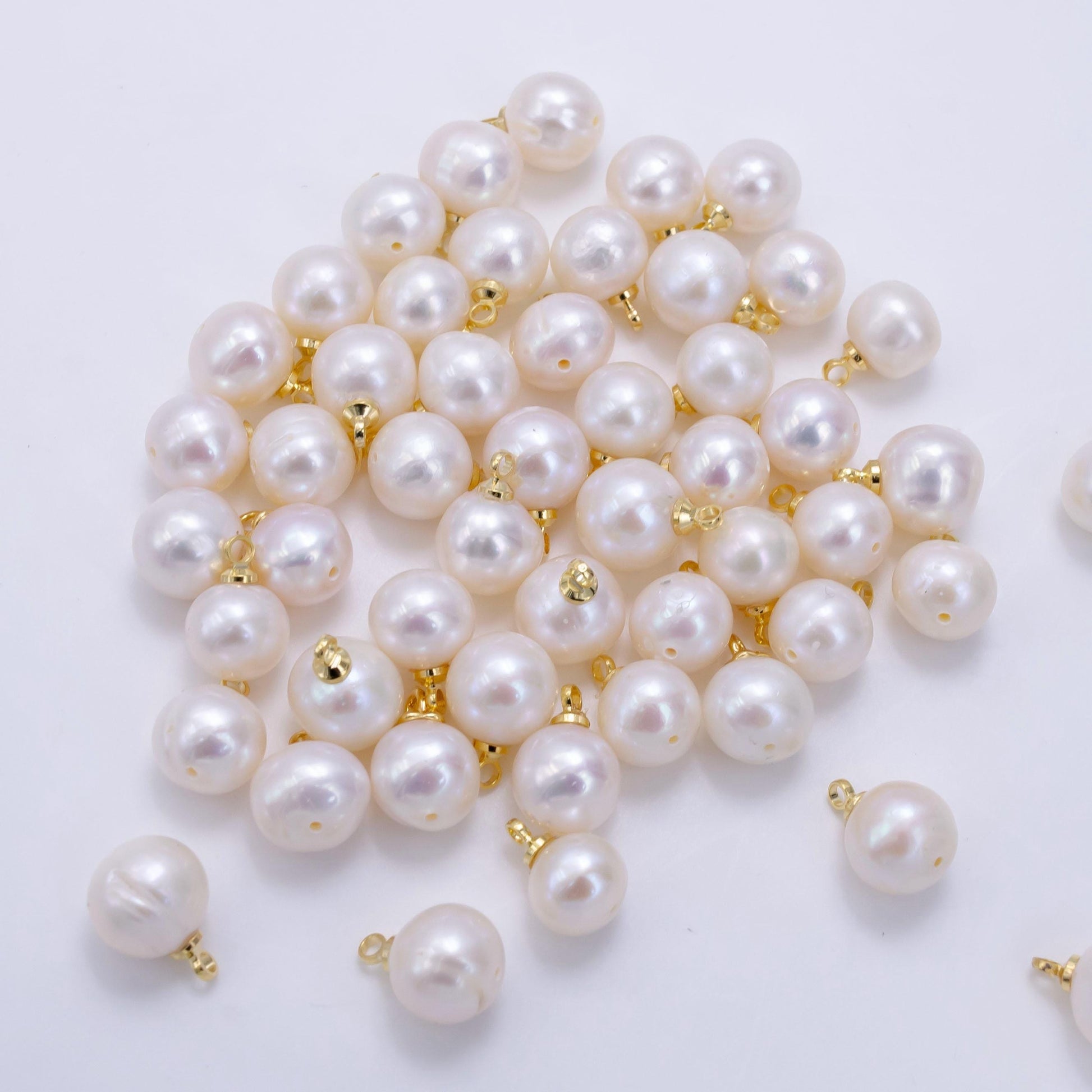 Mini sphere 11mm white freshwater pearl 24k gold filled charm | p-1882