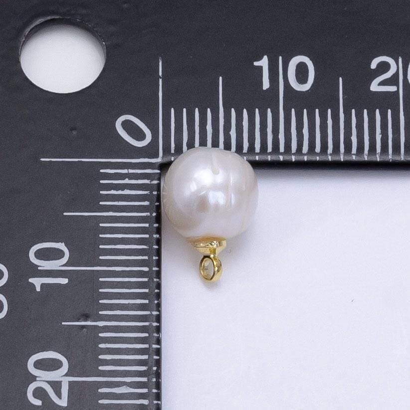 Mini sphere 11mm white freshwater pearl 24k gold filled charm | p-1882