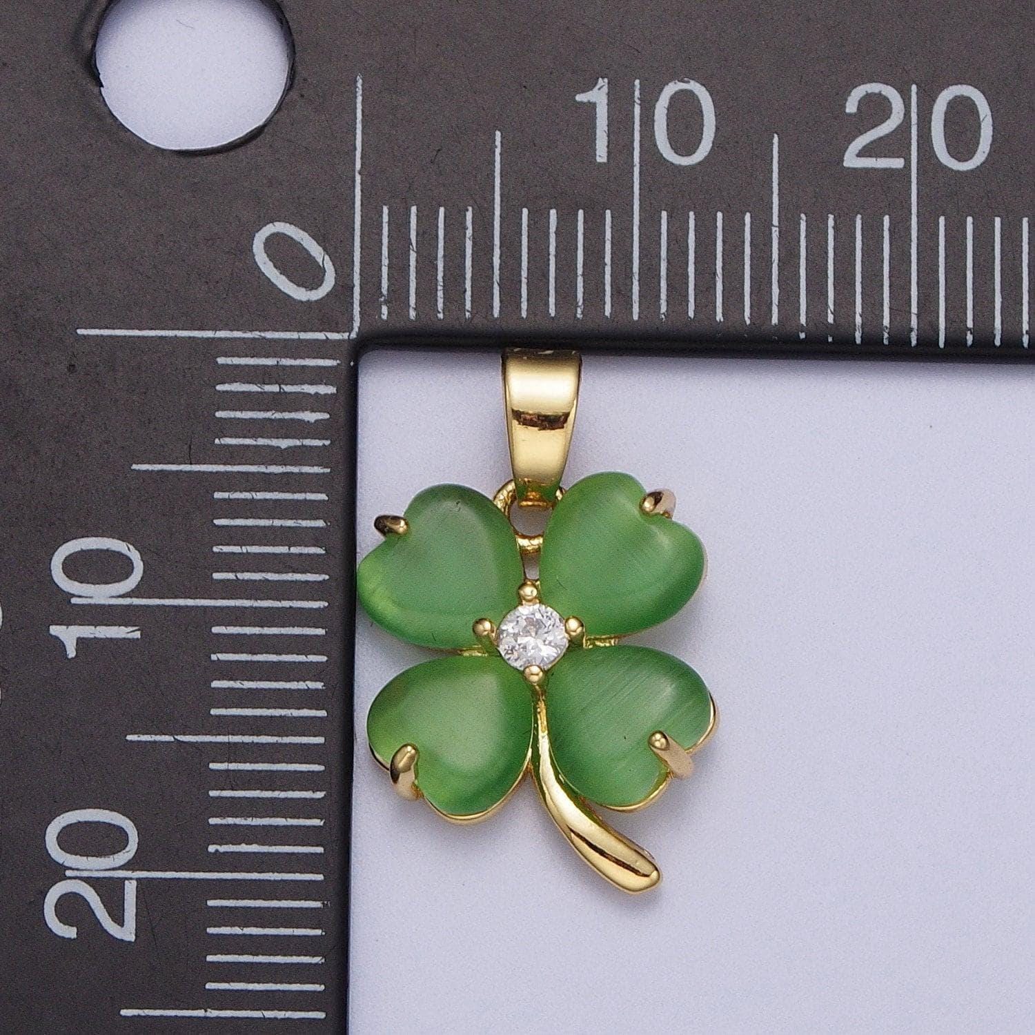 Gold cz jade green four-leaf clover pendant, 24k gold plated fern green jade hearts w. clear micro paved cz crystals charm | x-674
