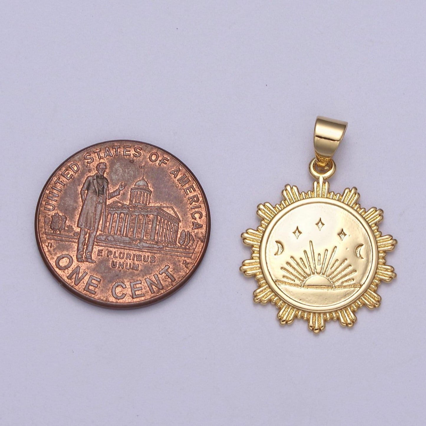 Sunrise pendant 24k gold filled lead nickel free, unique sun pendant, coin charm, round pendant, jewelry making supplies h-394