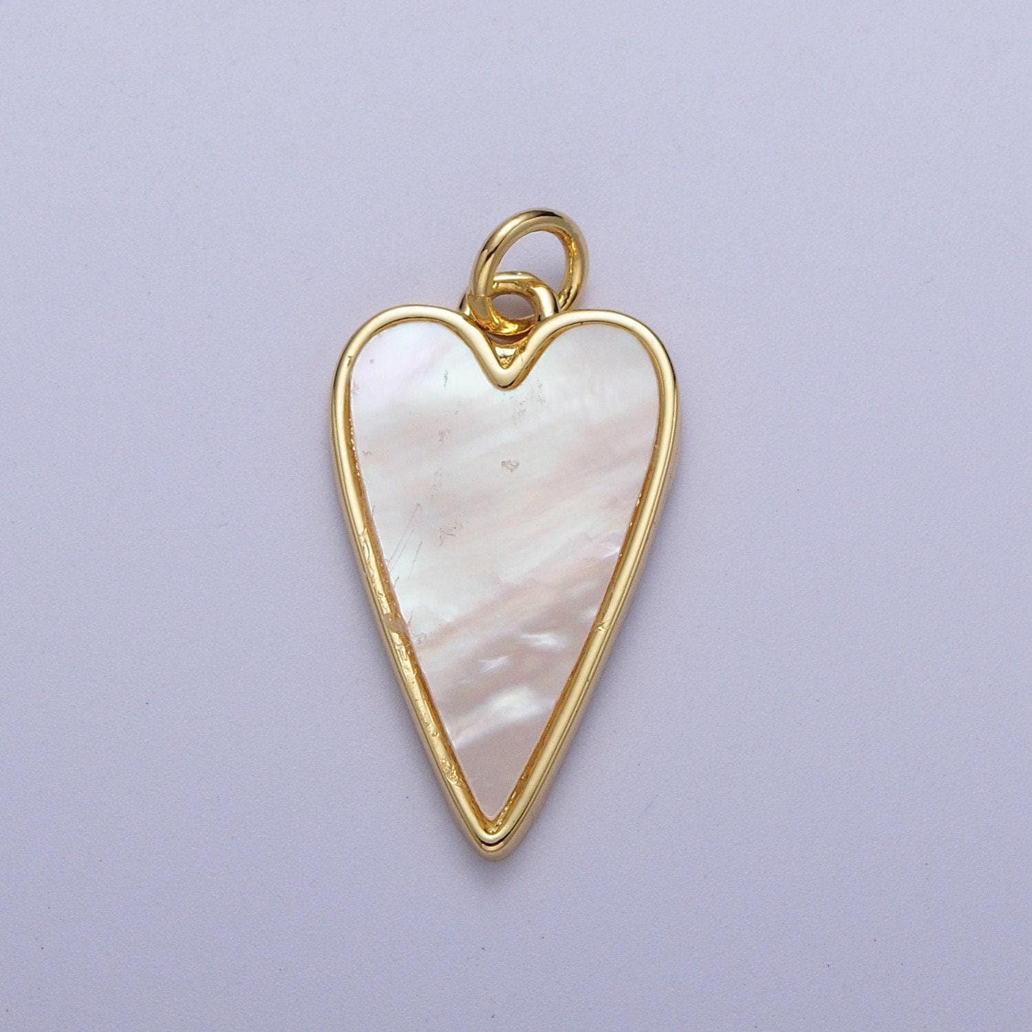 Gold frame pearly white heart pendant, 14k gold plated shell pearl heart love charm | c-717