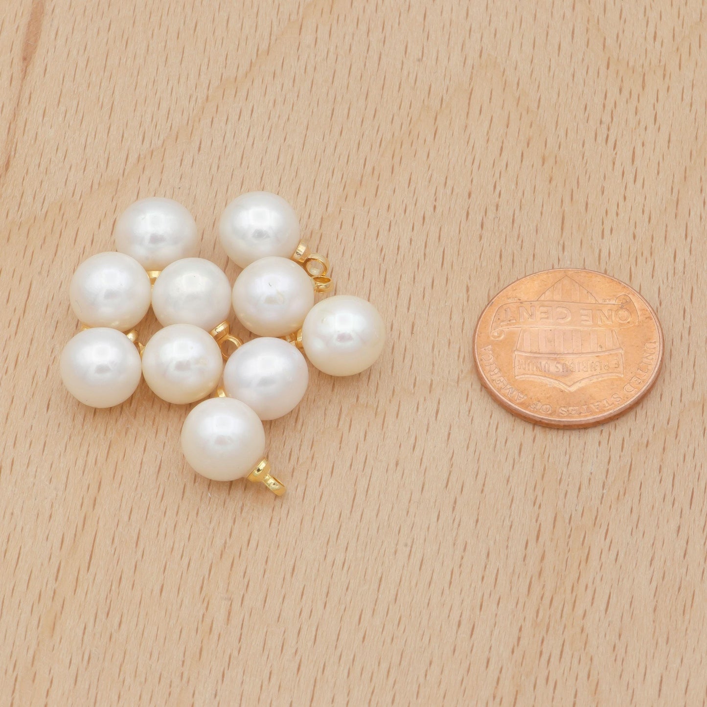 Freshwater pearl white round pearl ball gold filled charms p-1822