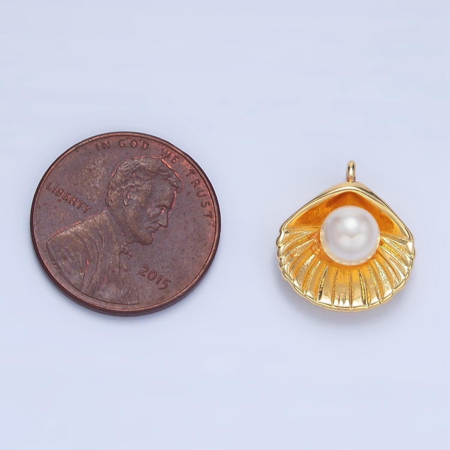 Sea shell clam pearl 24k gold filled charm | x-865