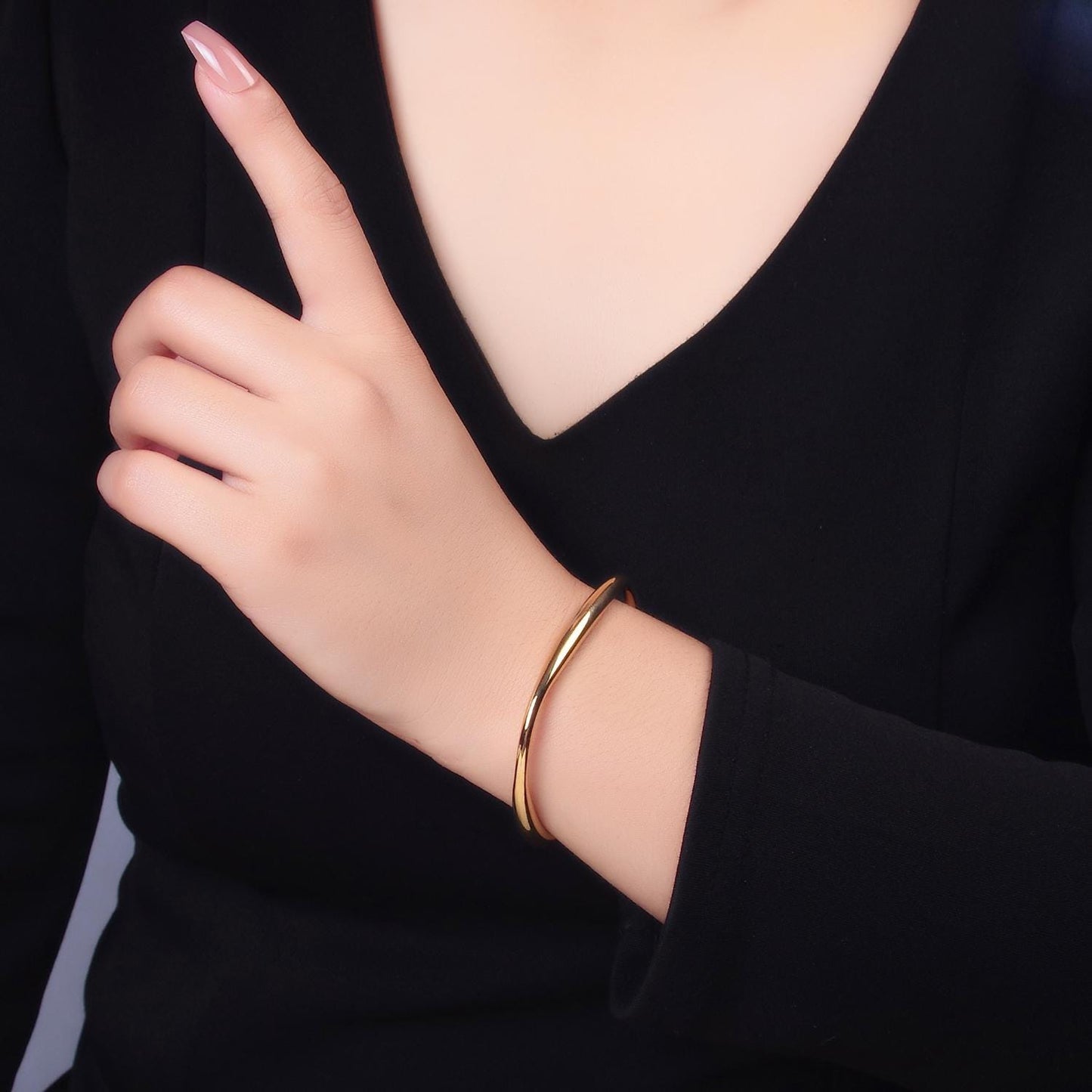 Gold Stainless Steel Bracelet Cuff Modern Minimalist Bracelet WA2737