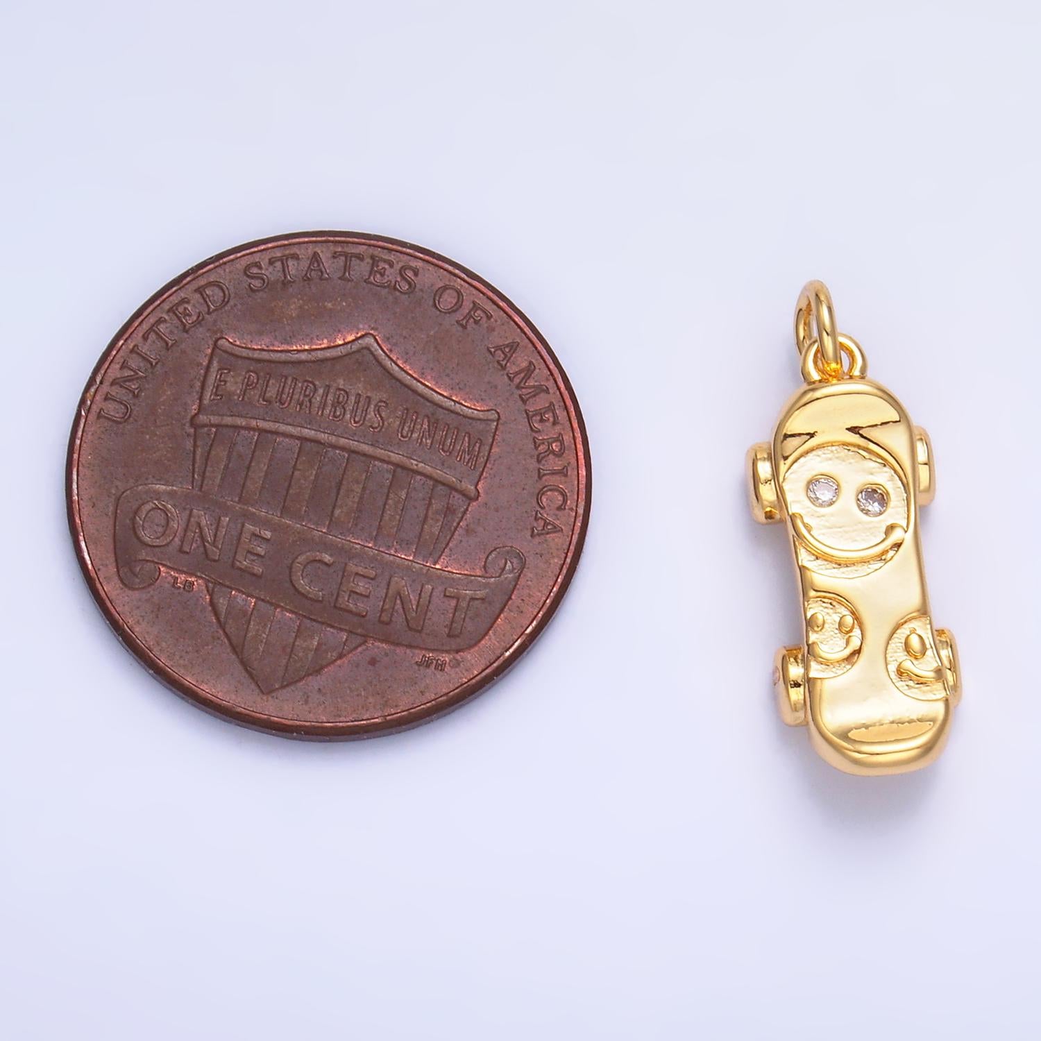 Skate board pave charm Silver skate board pendant 16.6x6.7mm Sport jewelry outdoor activity inspired, metro style design w792