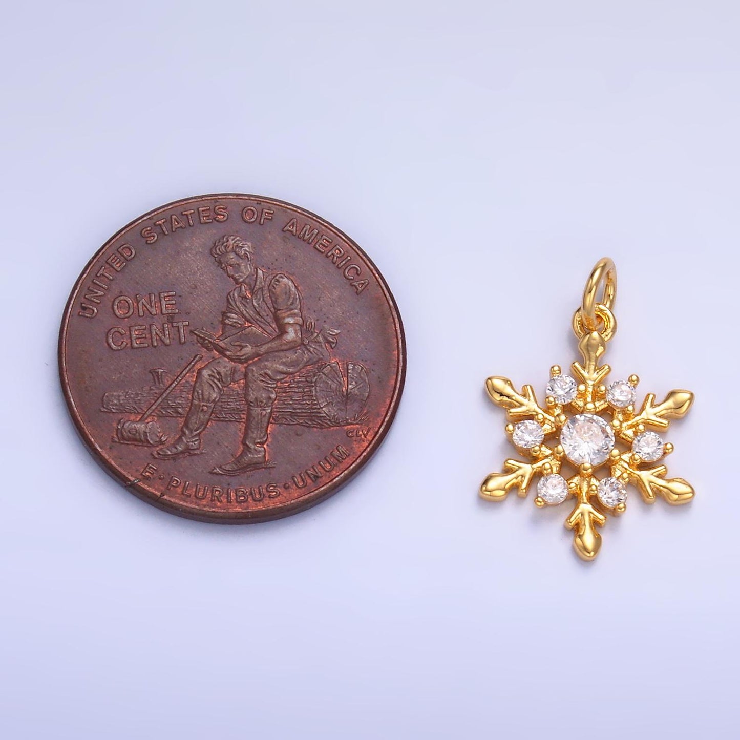 Gold snow charm micro pave charm , winter snowflake jewelry pendant charm for jewelry supply W830