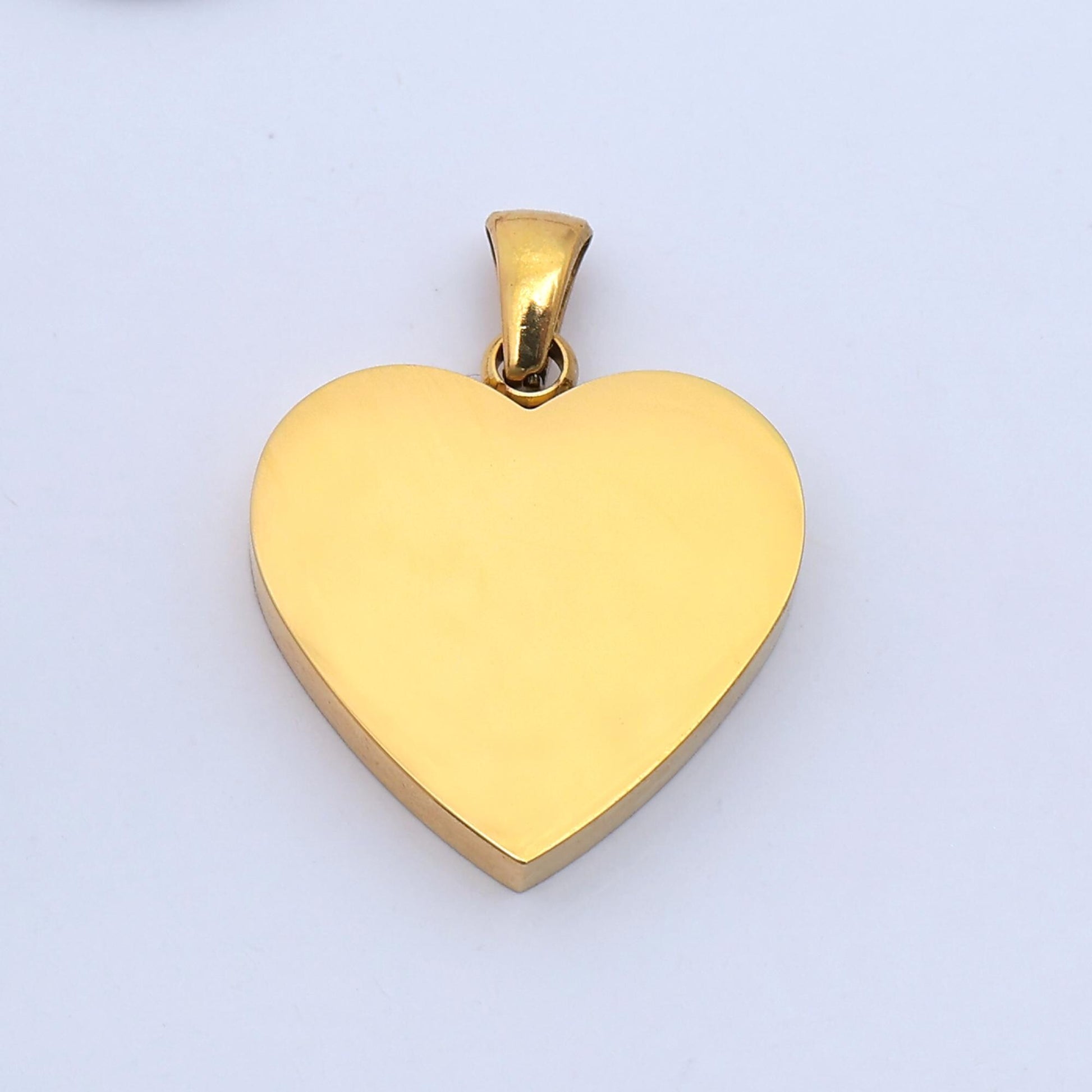 Thick minimal stainless steel heart pendant | p-1490